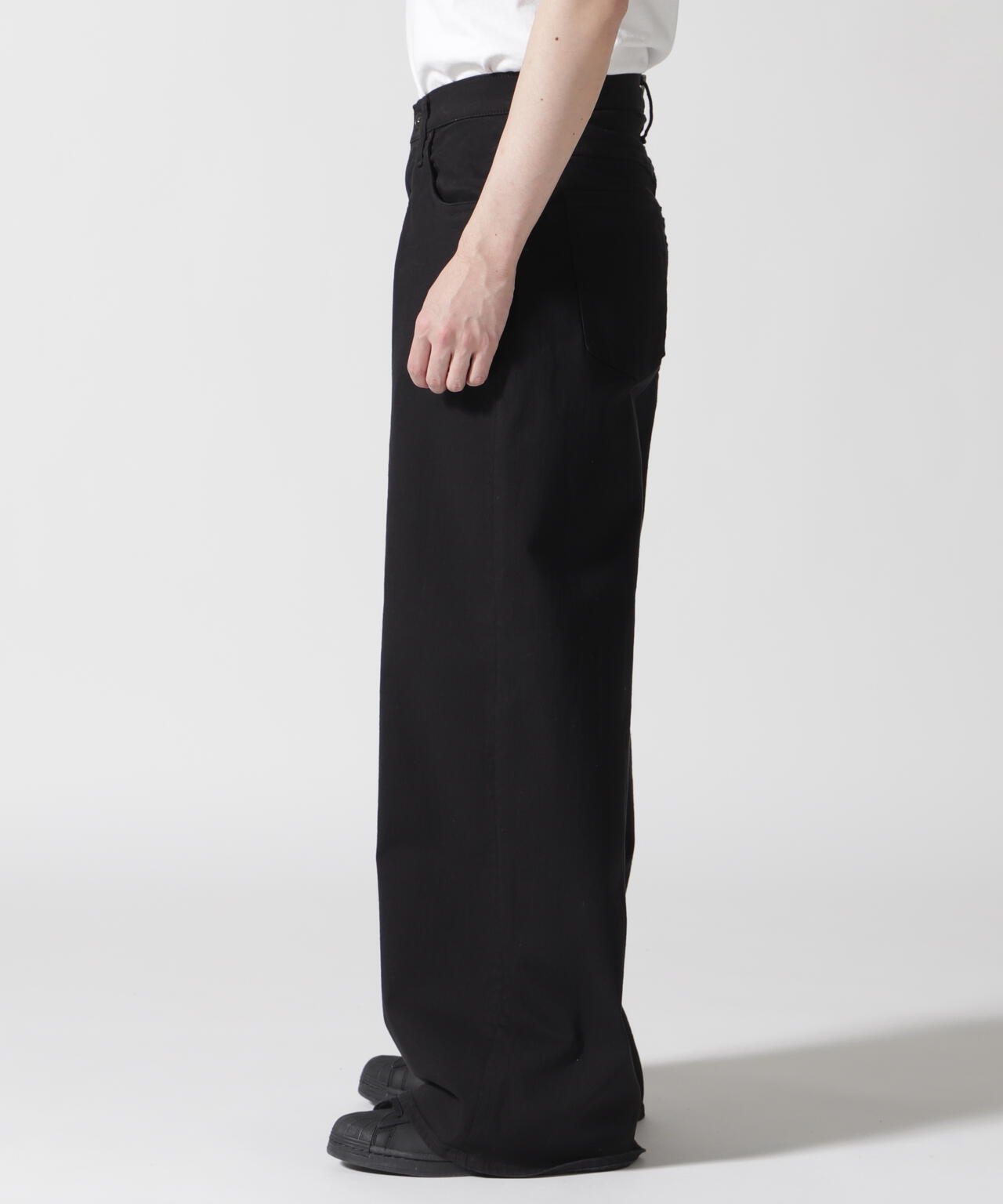 27723390-9b69-54a0-93ea-5753b313e07f_Image