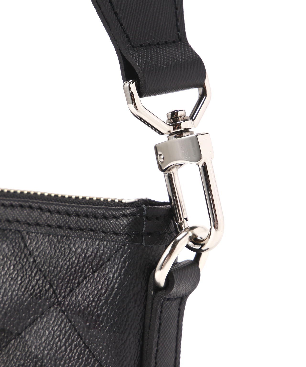 GENTIL BANDIT（ジャンティバンティ）キルティングクロスボディ