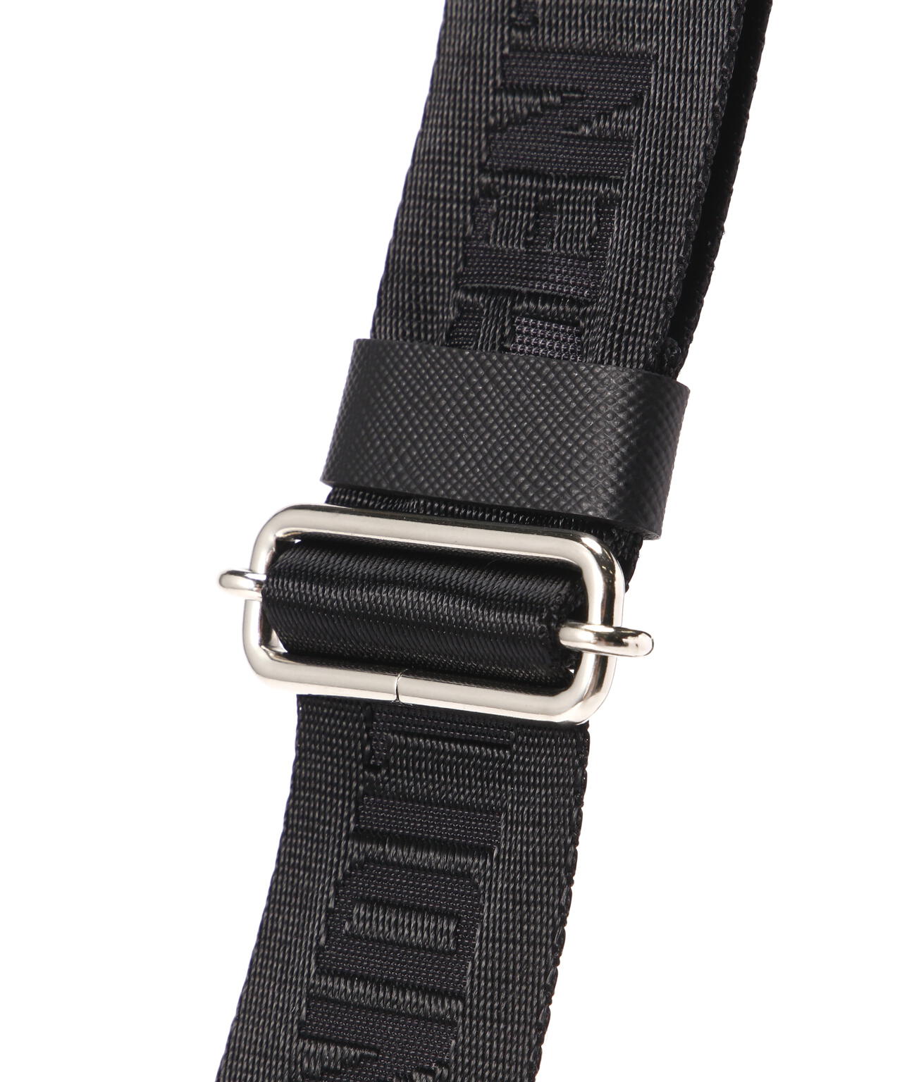 GENTIL BANDIT（ジャンティバンティ）キルティングクロスボディ