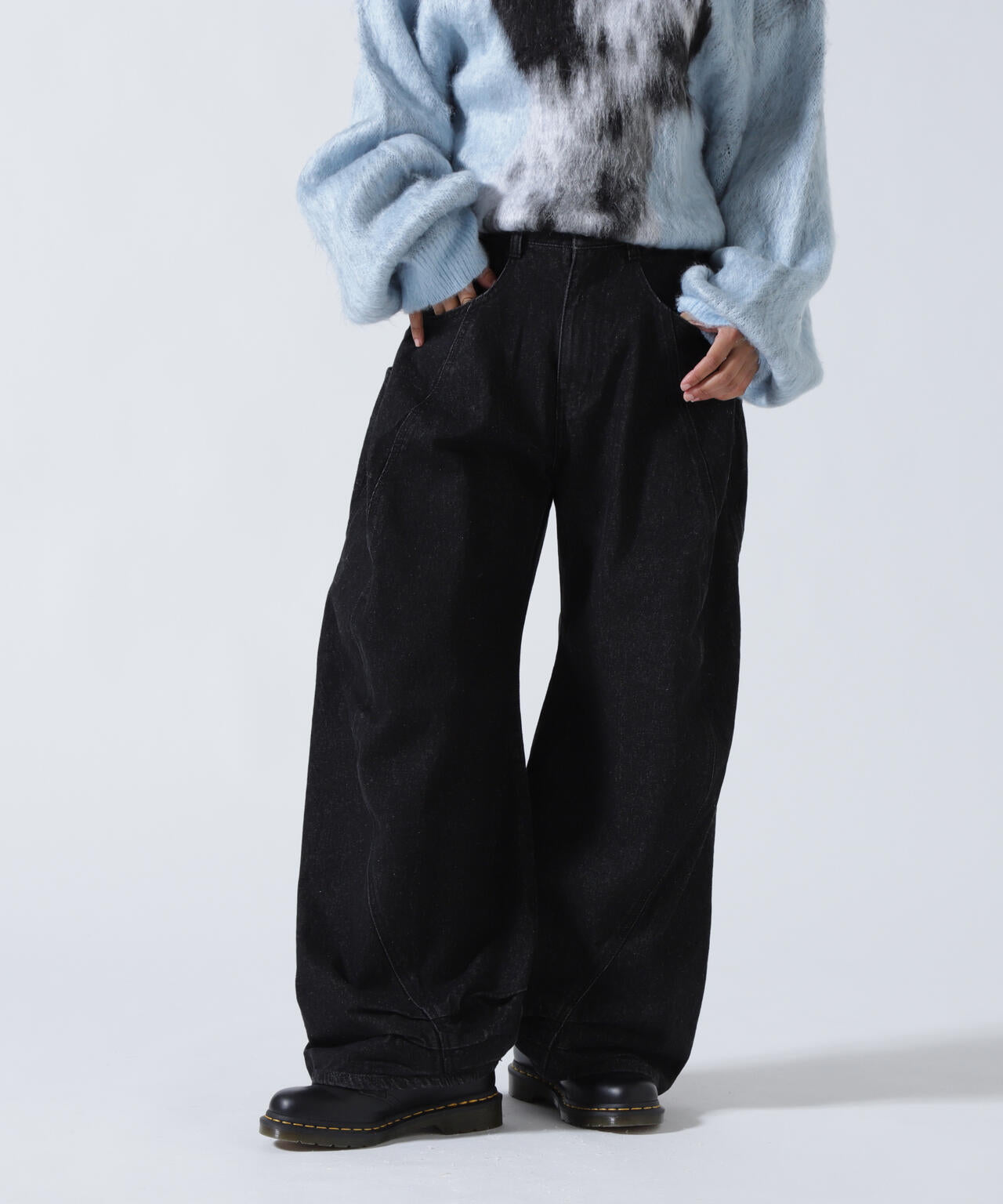 Knuth Marf（クヌースマーフ）tuck design denim pants | B 