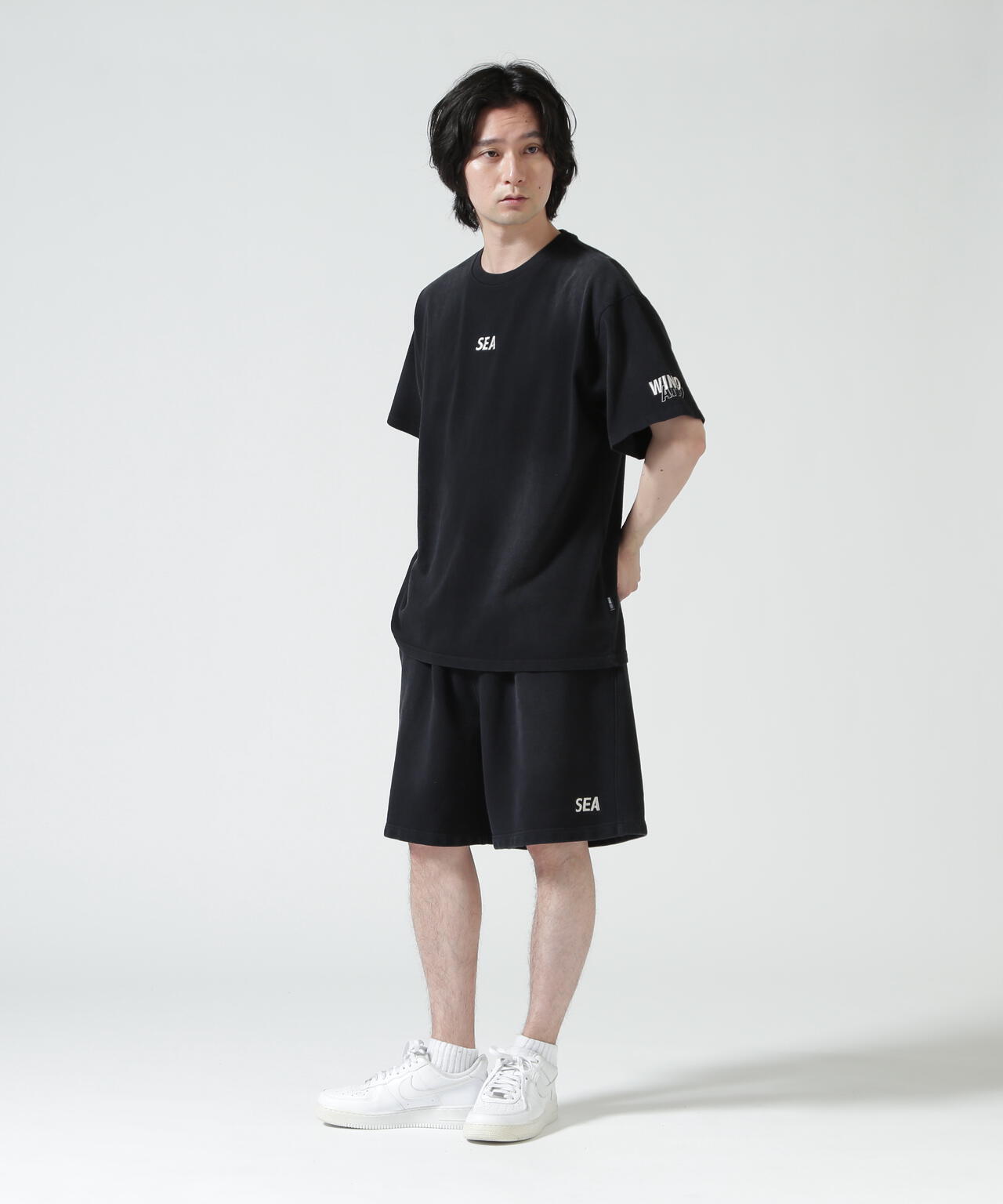 WIND AND SEA（ウィンダンシー）SULFUR DYEING LOGO HALF PANTS | B