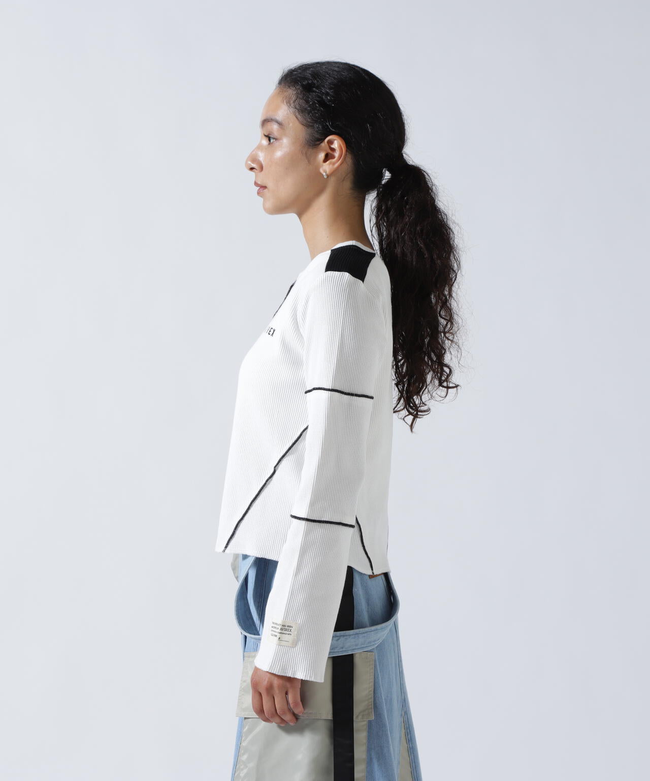 AVIREXxAULA AILA（アヴィレックスxアウラアイラ）サーマルニット