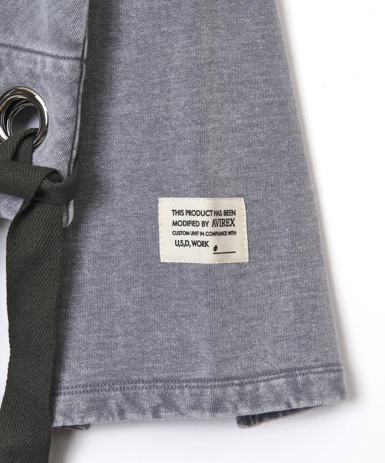 AVIREXｘAULA AILA（アヴィレックスｘアウラアイラ）アシンメトリーキリカエプルオーバー