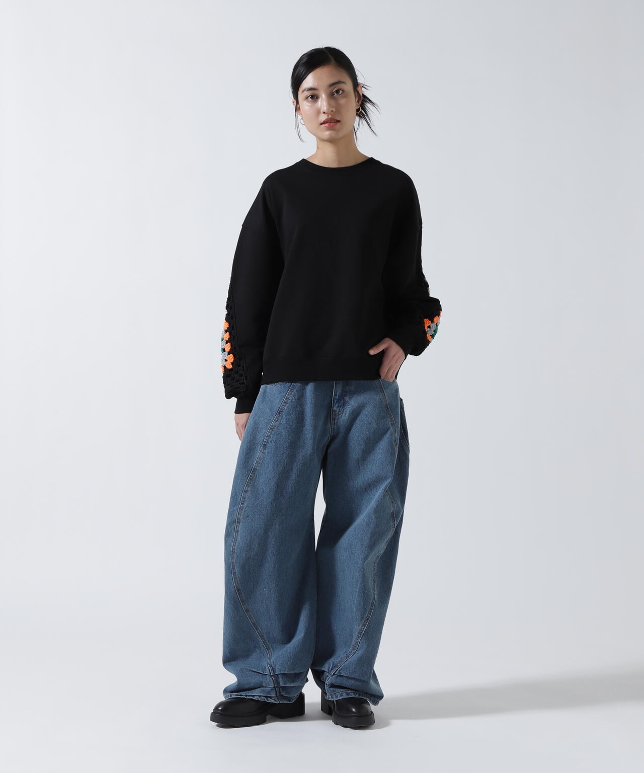 DISCOVERED(ディスカバード) 別注 CROCHET SLEEVE SWEAT WOMEN | B'2nd