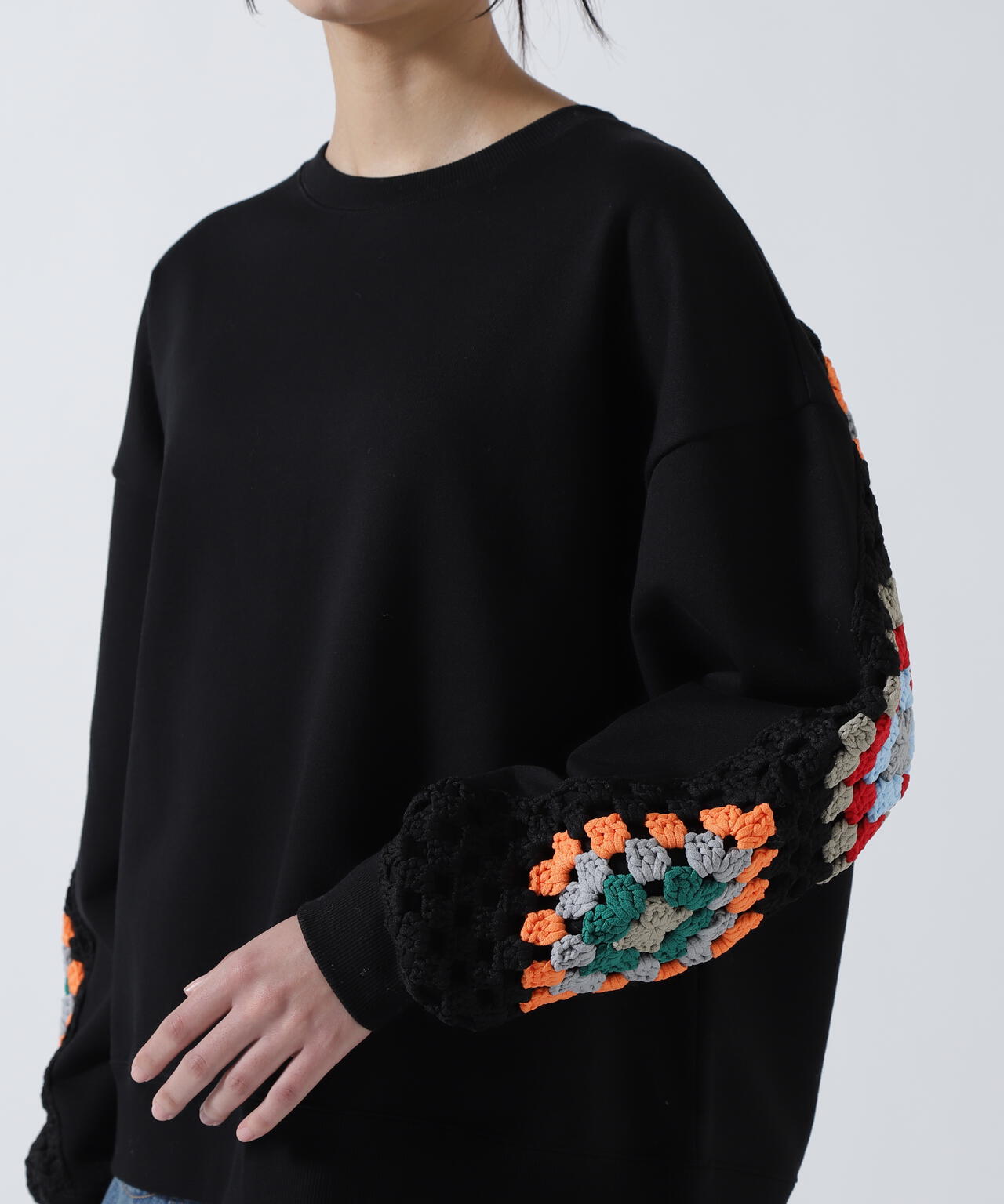 DISCOVERED(ディスカバード) 別注 CROCHET SLEEVE SWEAT WOMEN | B'2nd