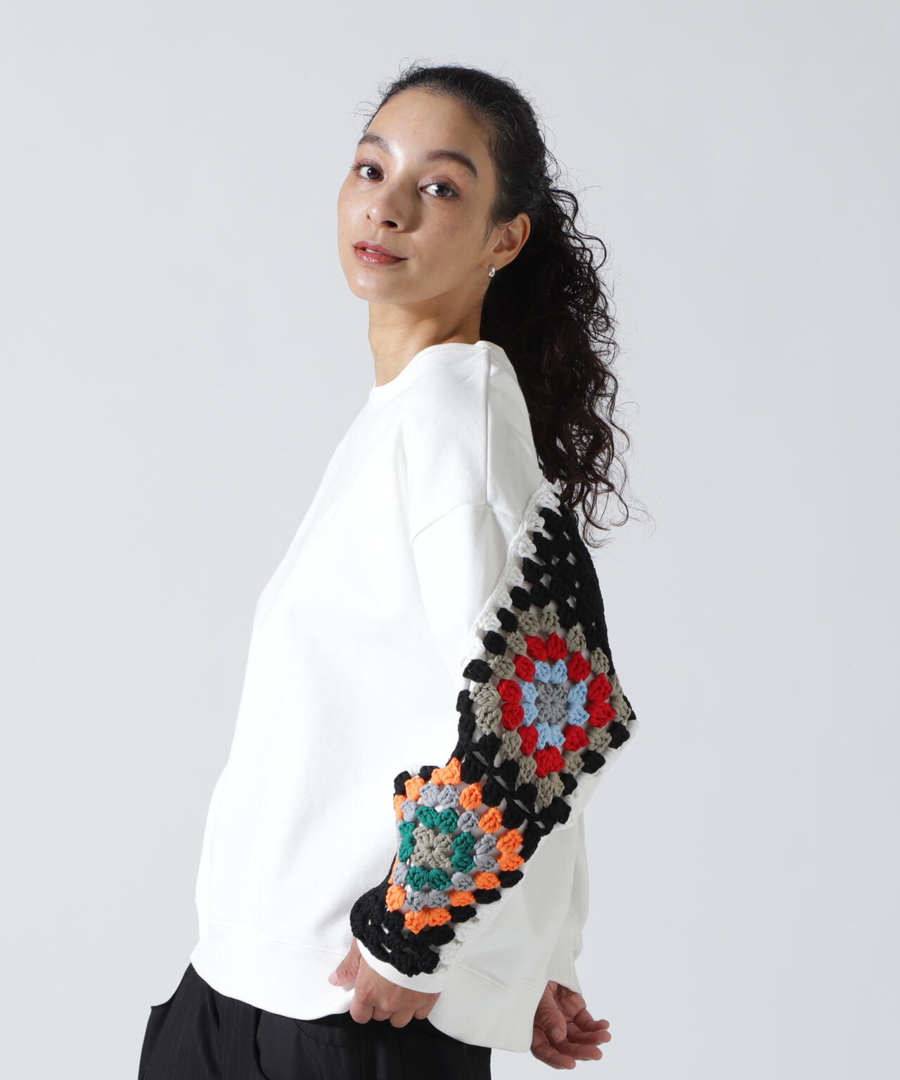 DISCOVERED(ディスカバード) 別注 CROCHET SLEEVE SWEAT WOMEN | B'2nd