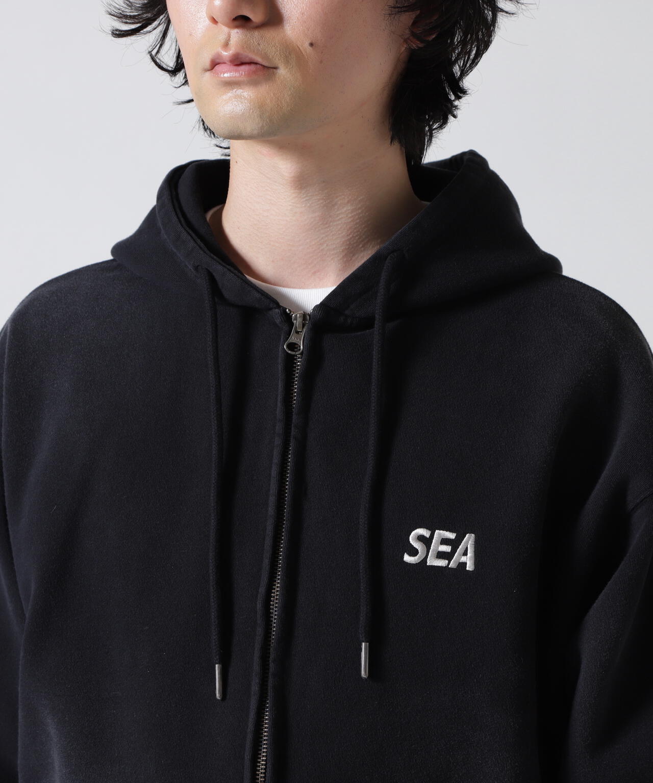 WIND AND SEA（ウィンダンシー）SULFUR DYEING LOGO ZIP SWEATSHIRT