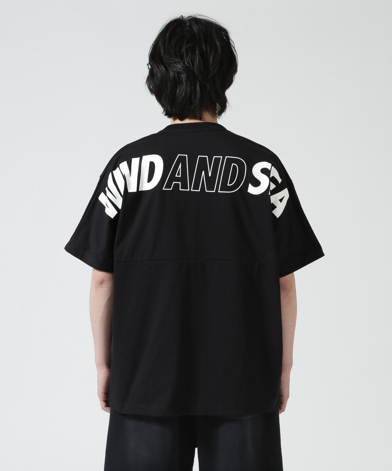 即日完売【ウィンダンシー】名古屋限定 WIND AND SEA 黒 Mサイズ WIND AND SEA（ウィンダンシー）S/S Tech Tee | B'2nd（ビーセカンド