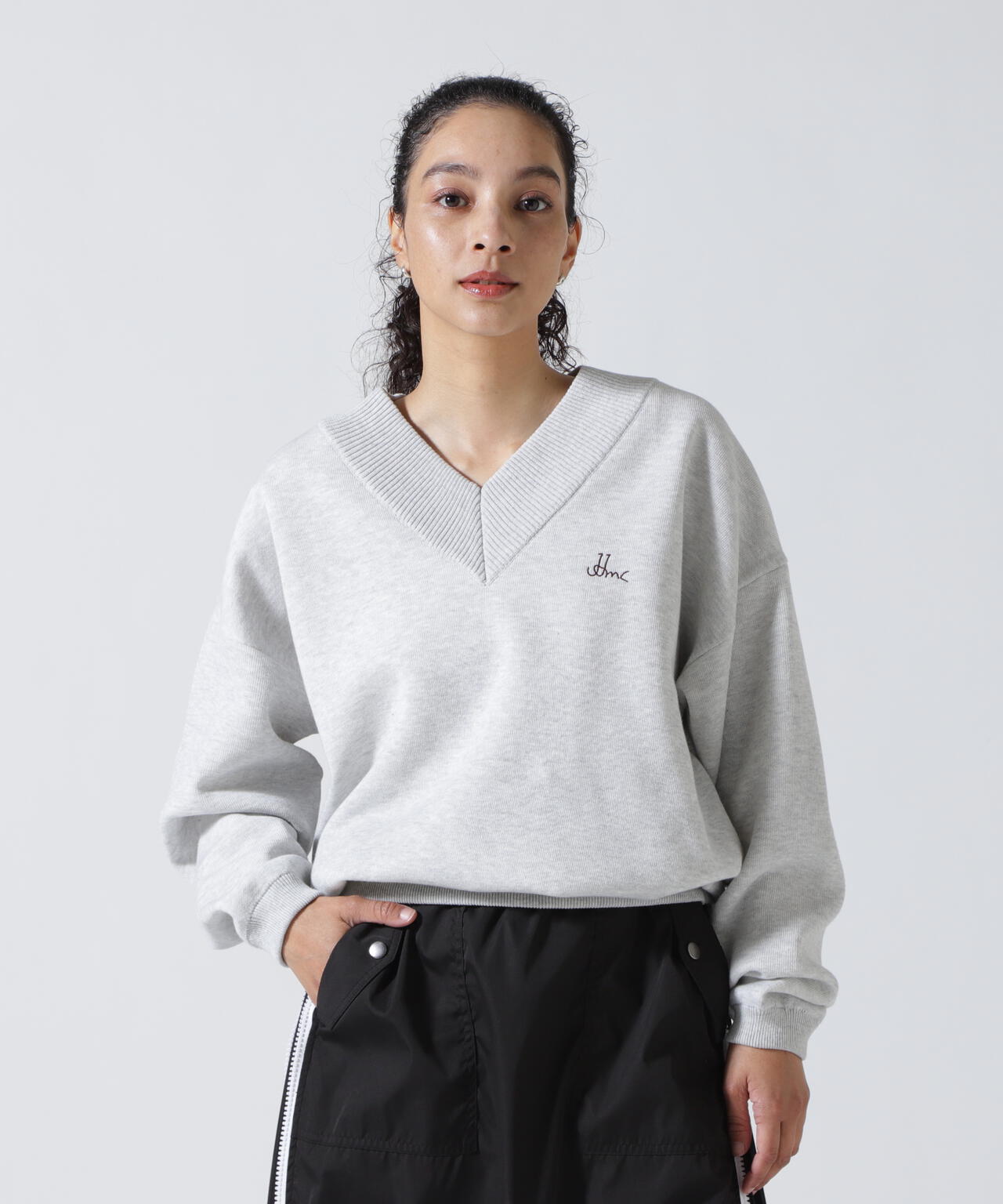 JJMERCER (ジェイジェイマーサー) 別注Ｖネックバックロゴニット