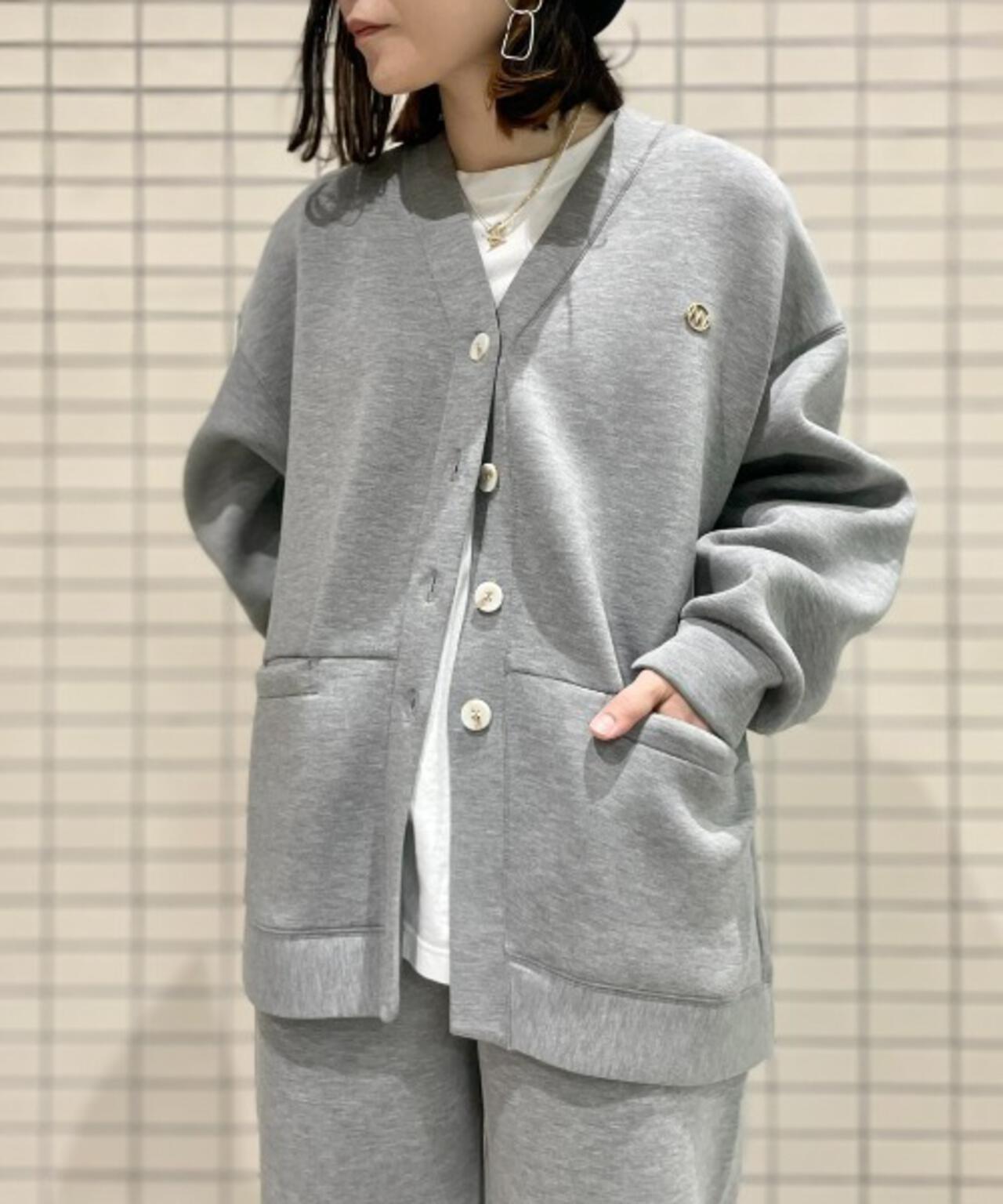 美品　yonfa 美品　ヨンファモダンL/Sティー チャコールグレー チャコールボディウォッシュ＆ ボディタオルギフトセット/【備長炭専門