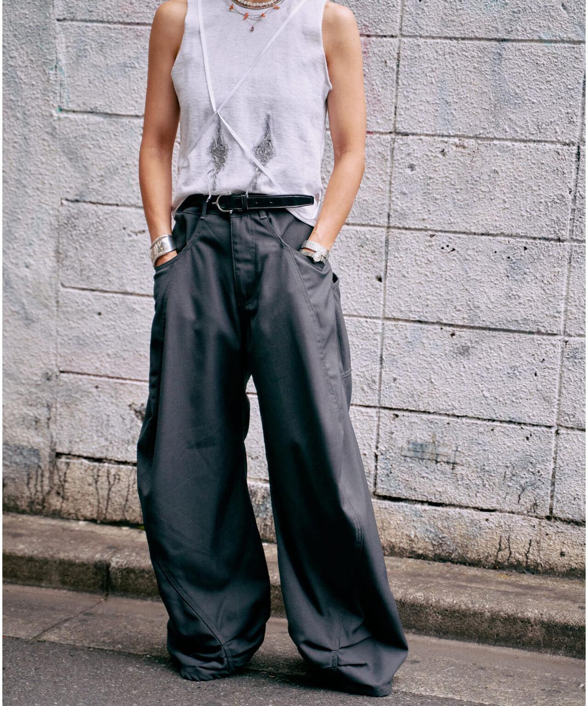 Knuth Marf（クヌースマーフ）tuck design denim pants | B