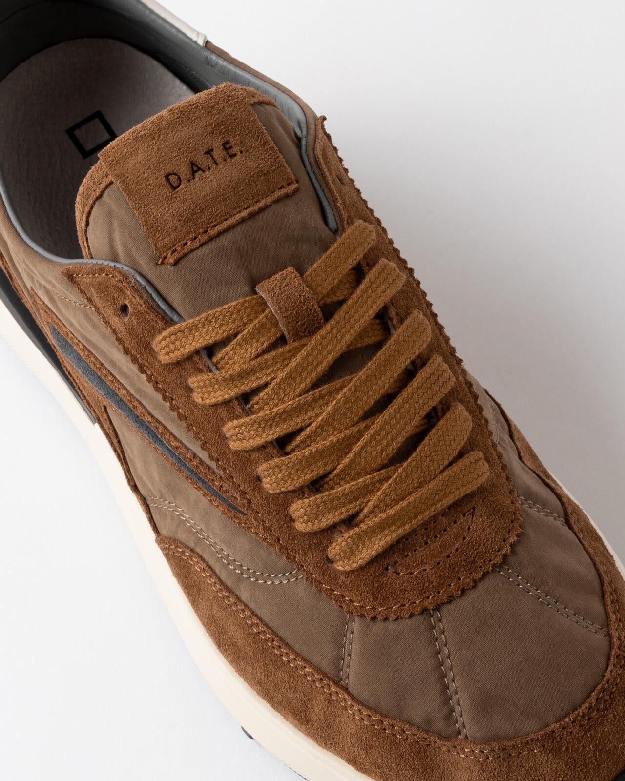 D.A.T.E.（デイト）Athleta/WAX CUOIO
