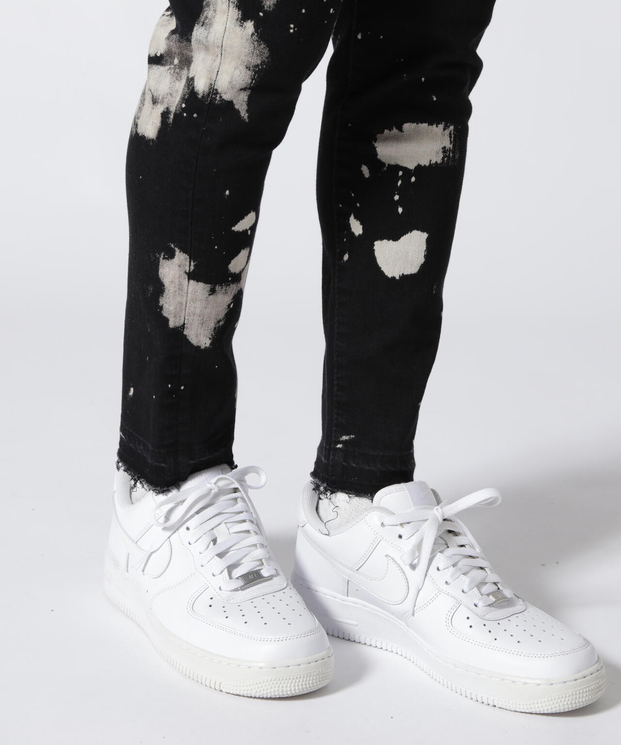 915a3869-8149-53fa-80e0-2920c68efad6_Image