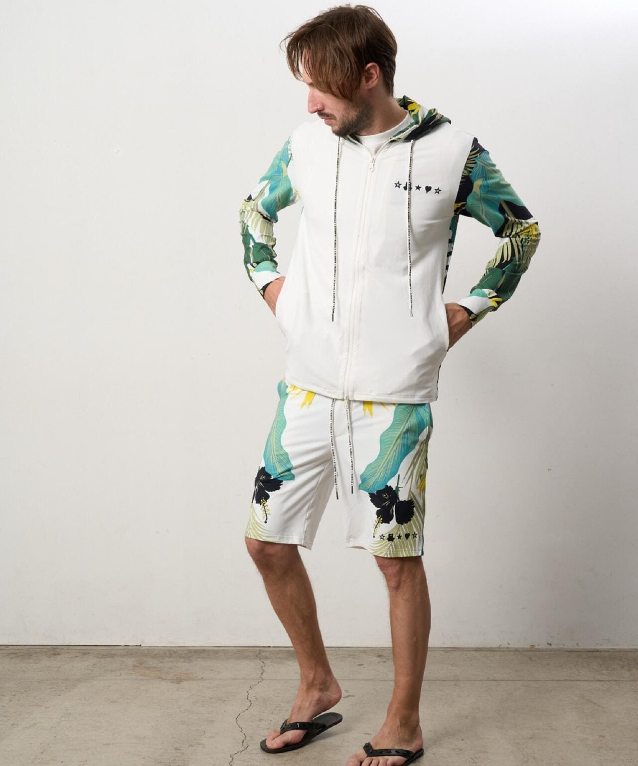 8fb9e3ad-bd63-5008-ad54-78a953fad0f3_Image