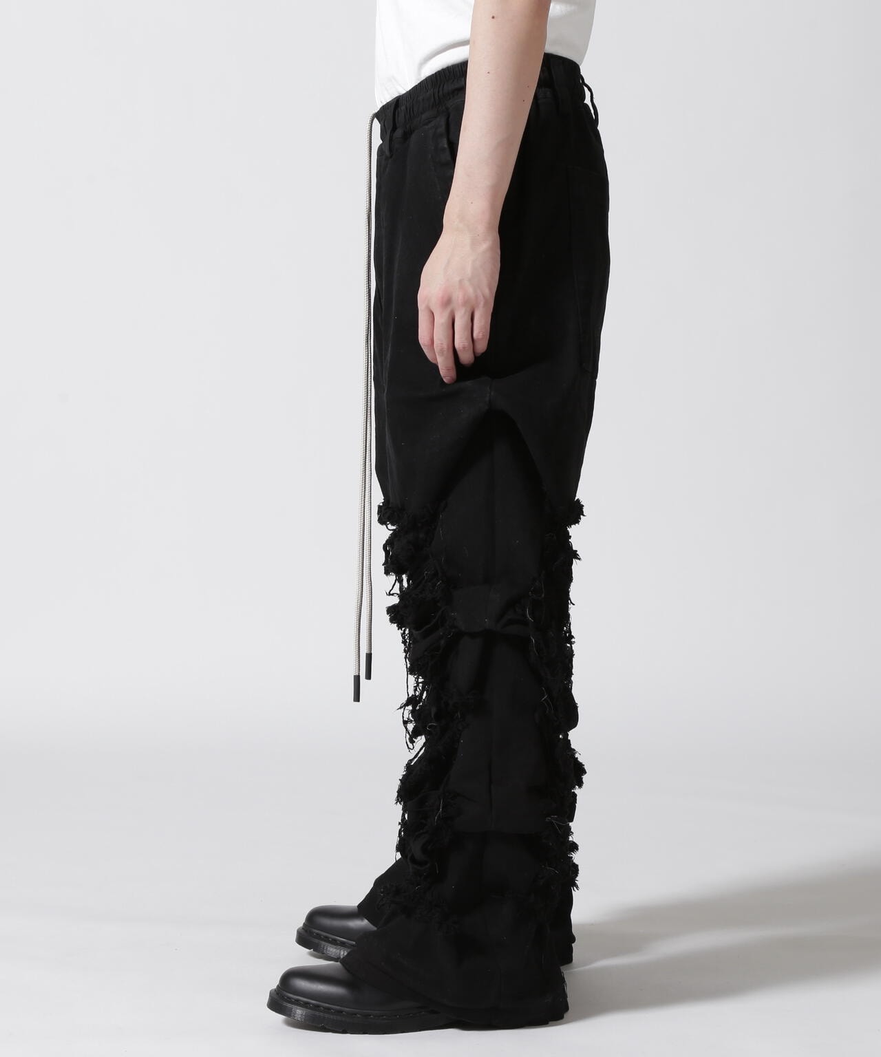 A.F ARTEFACT/Damage Denim Tuck Wide Pants | ROYAL FLASH（ロイヤル