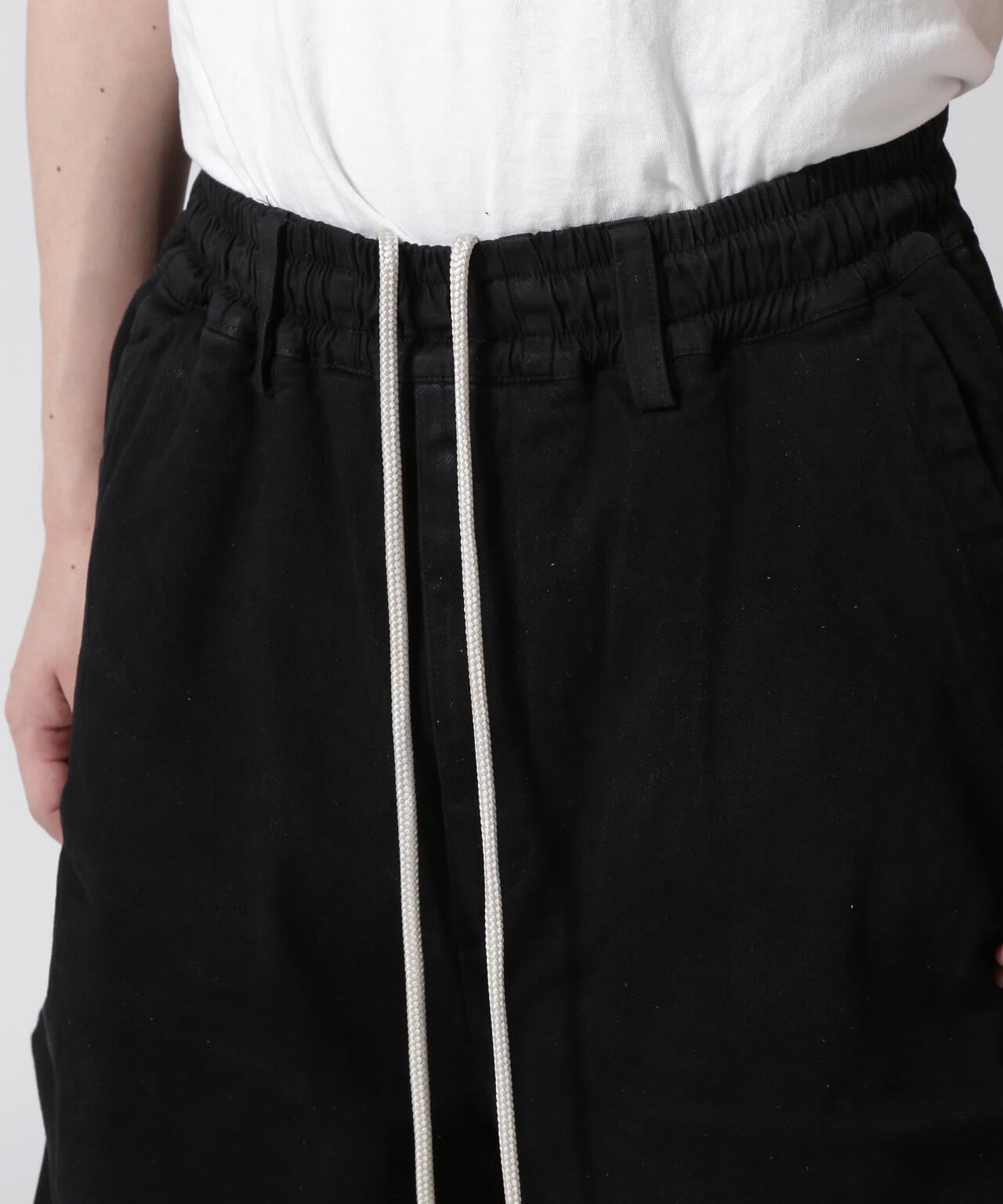 A.F ARTEFACT/Damage Denim Tuck Wide Pants | ROYAL FLASH（ロイヤル