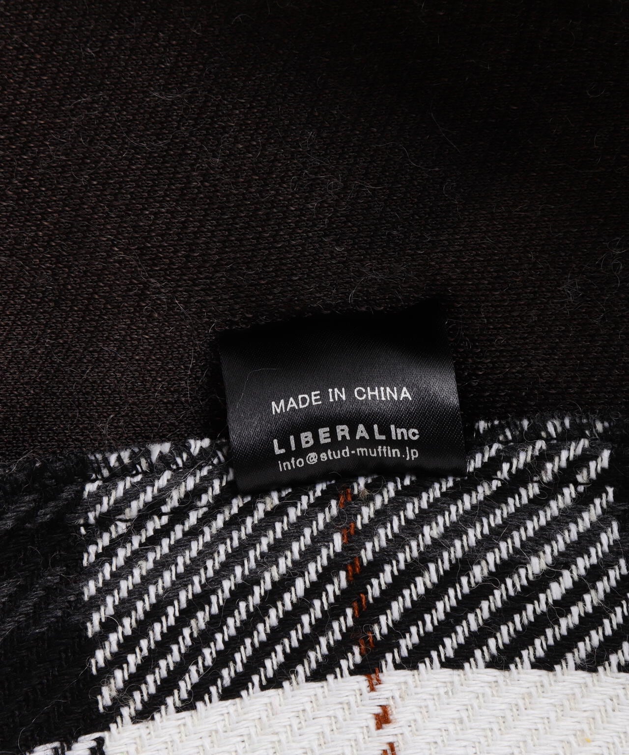 e5c51ae8-ef2d-56bb-9fb1-627669829253_Image