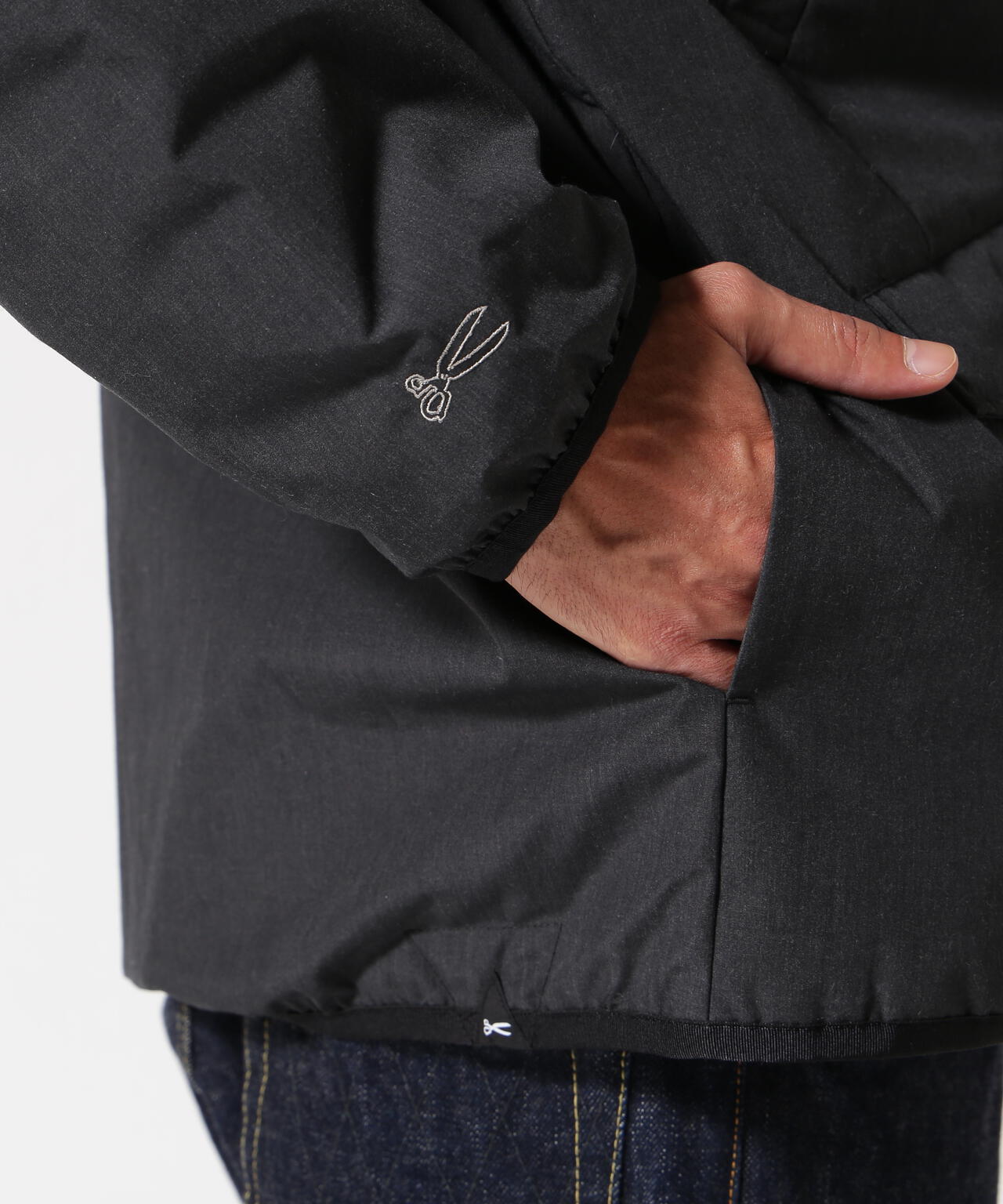 DENHAM ブラック ナイロンジャケット Denham(デンハム) ナイロンジップジャケット 2114213 ブラック