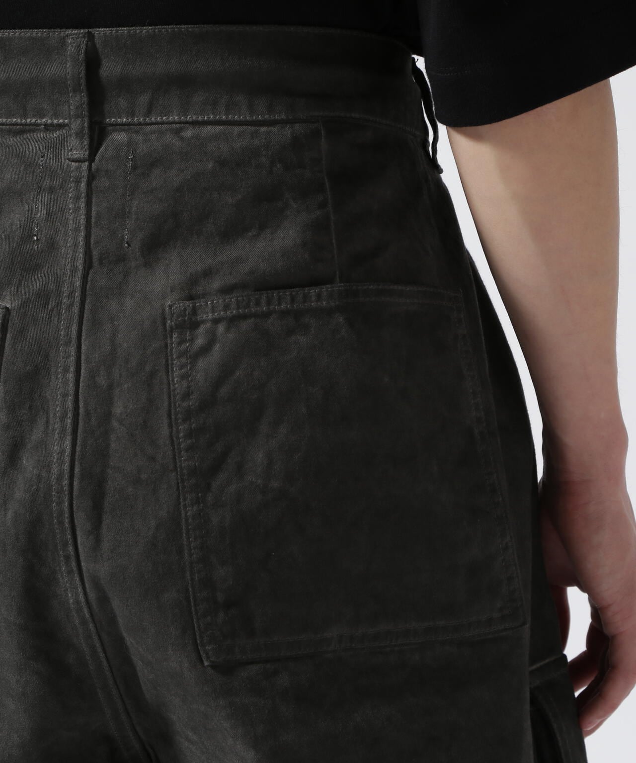 194b87a5-dcd7-53fa-8977-334547859c07_Image