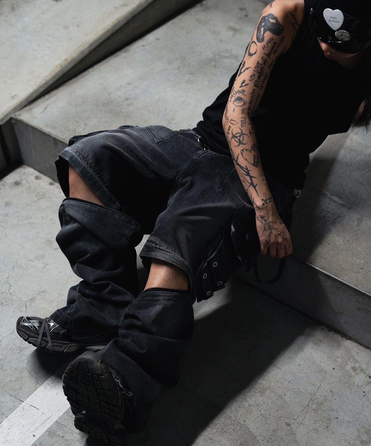 737e2dc5-60a6-5b80-adc8-bda3c5c33877_Image