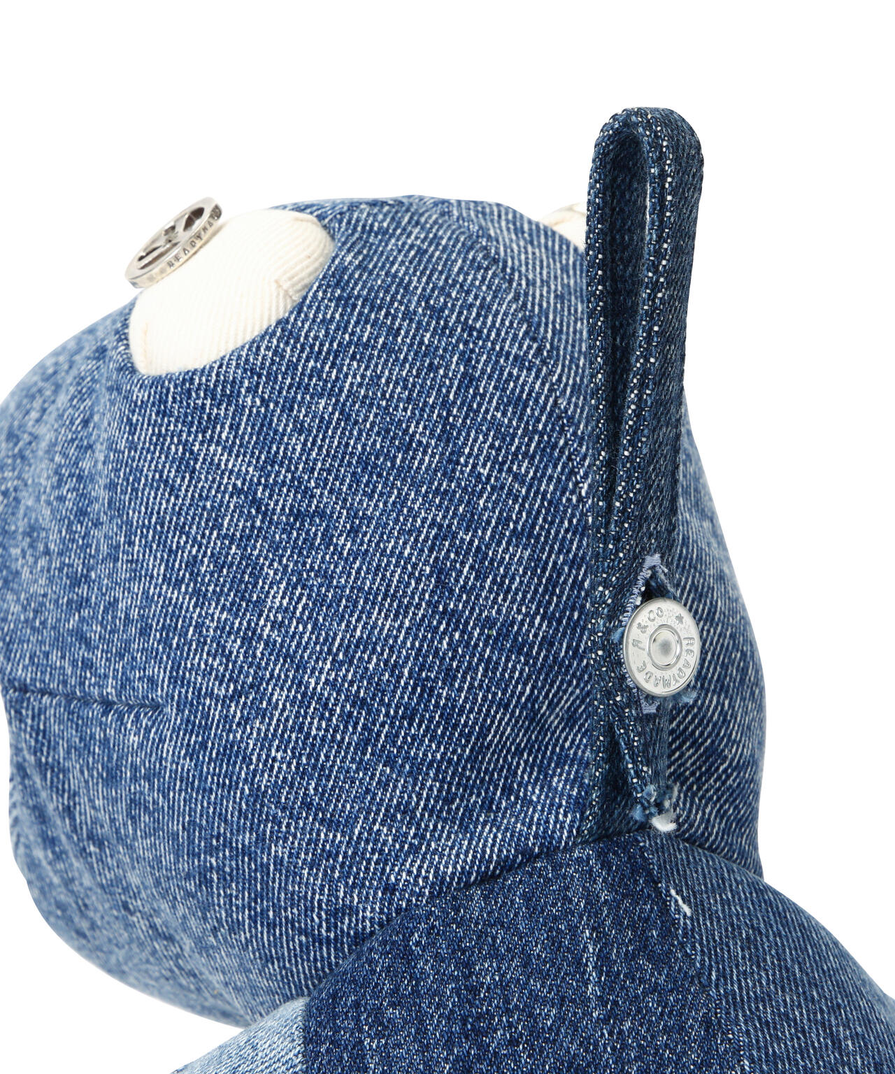 7ea69569-e171-5a83-ae2f-1995e927fb1d_Image