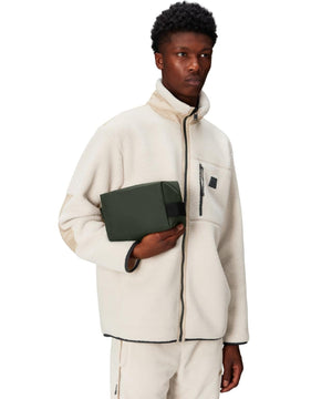 a3490c51-398a-5c02-8f35-72b4936e8b4e_Image