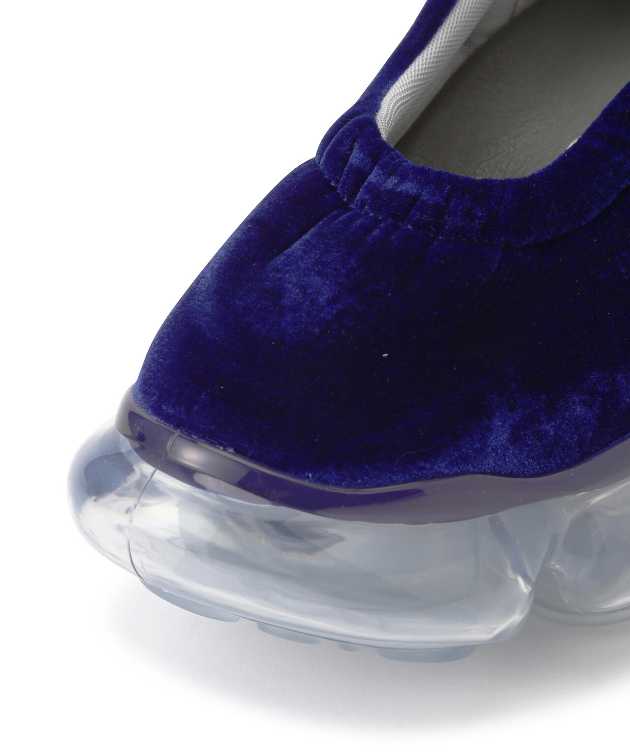 b127bfcb-9f81-5f69-b67b-95f17eb6c91f_Image