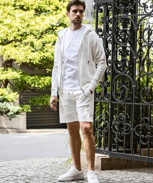 25c09065-ab6c-5f1a-8a08-6254422cfe40_Image