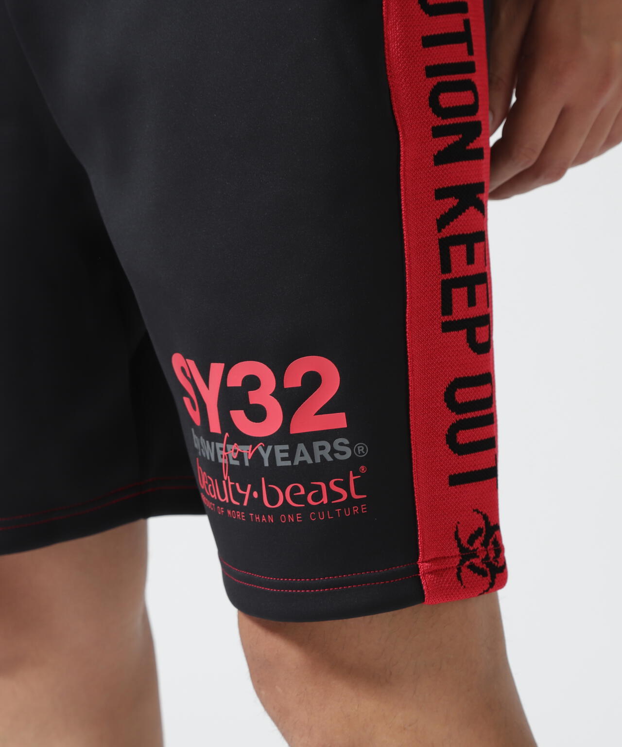 SY32 by SWEET YEARS×Beauty : Beast/COLLABORATION SHORT PANTS