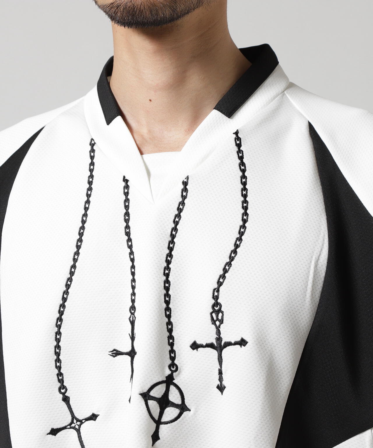 FR(13)NDS/フレンズ/NECKLACE GAME SHIRT