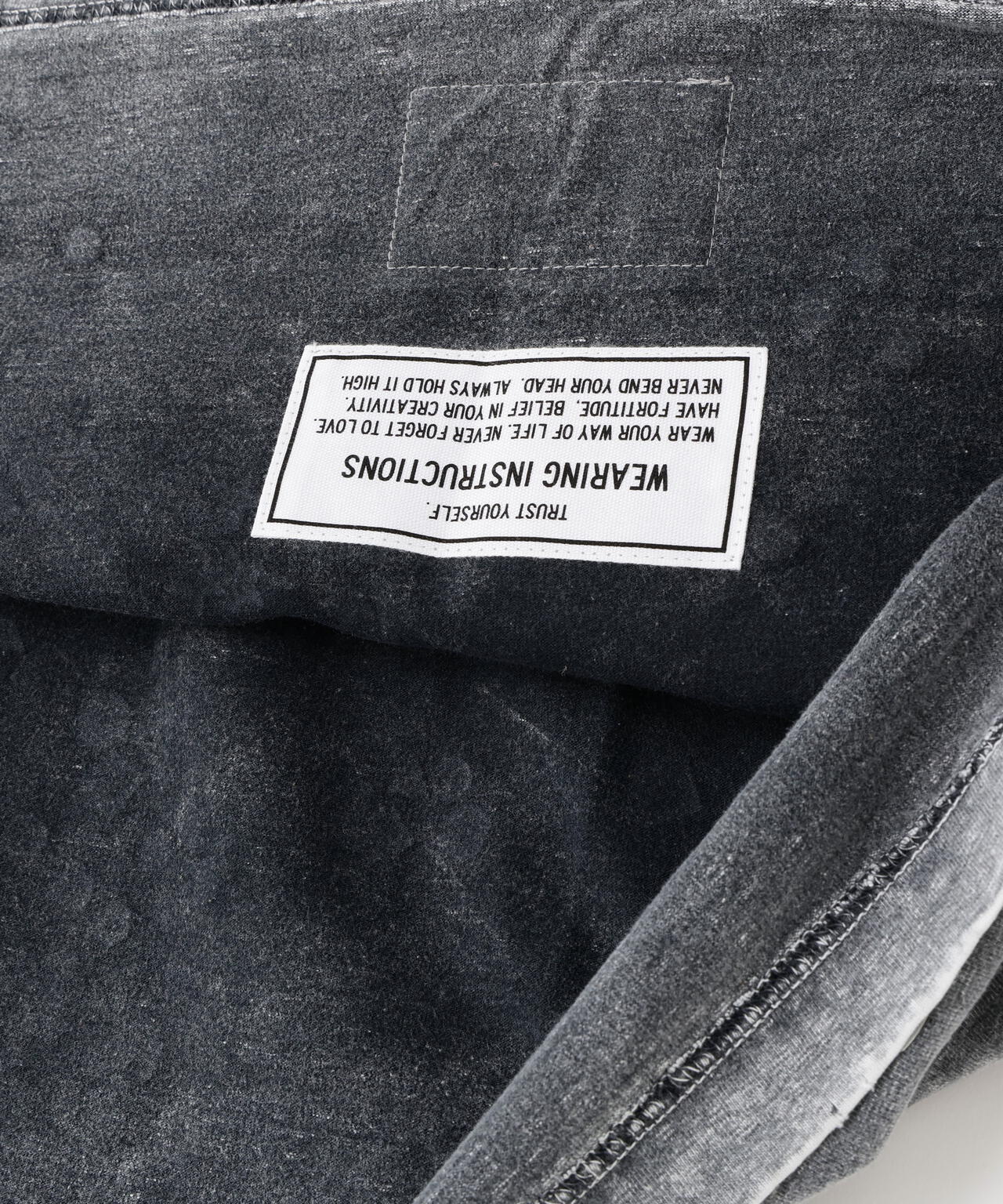 Maison MIHARAYASUHIRO/メゾン ミハラヤスヒロ/EMBELLISHED BLEACHED TEE