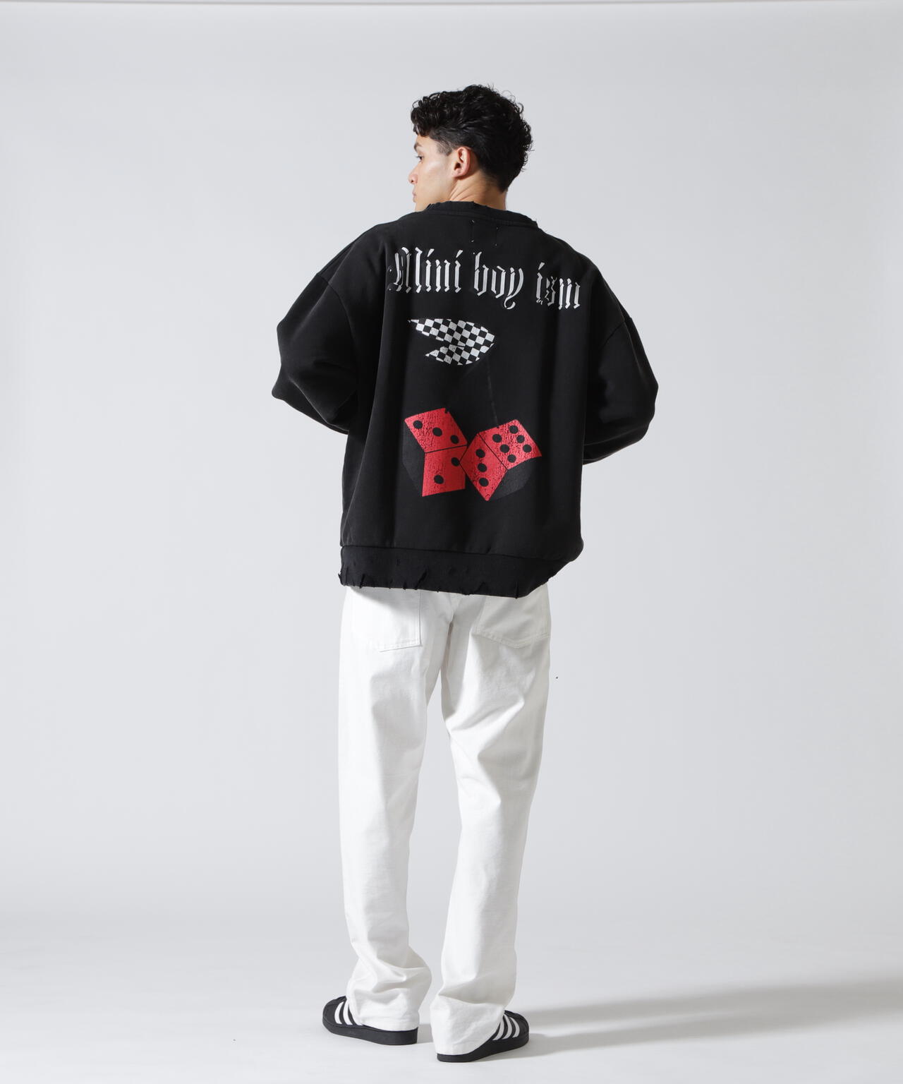 FR(13)NDS/フレンズ/Min Cherryflag SWEAT CREW | ROYAL FLASH