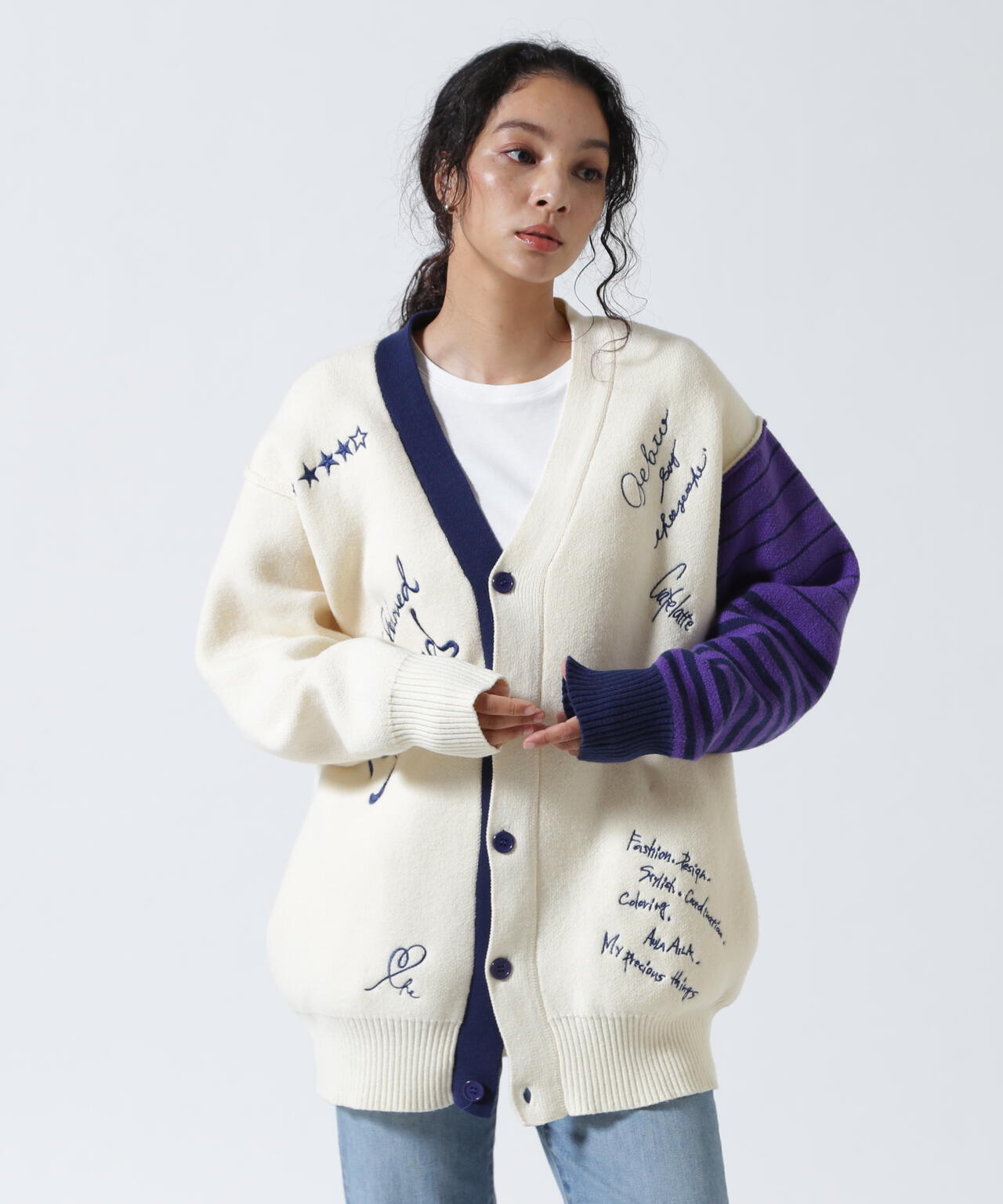 ロイヤルフラッシュ（ FLASH）/AULA AILA／アウラアイラ／MESSAGE LOGO CARDIGAN AULA AILA/アウラアイラ/MESSAGE LOGO CARDIGAN | ROYAL FLASH