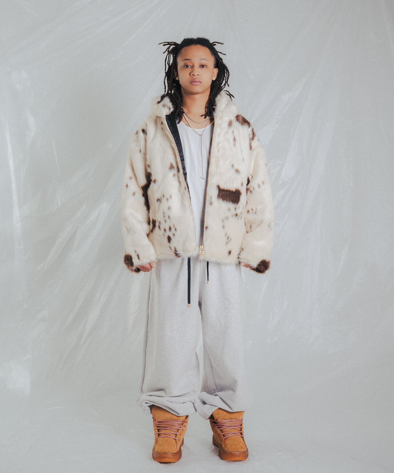 マークアンドロナ　リアルファー付きフードブルゾン FR(13)NDS/フレンズ/FAKE FUR HOOD BLOUSON | ROYAL FLASH（ロイヤル