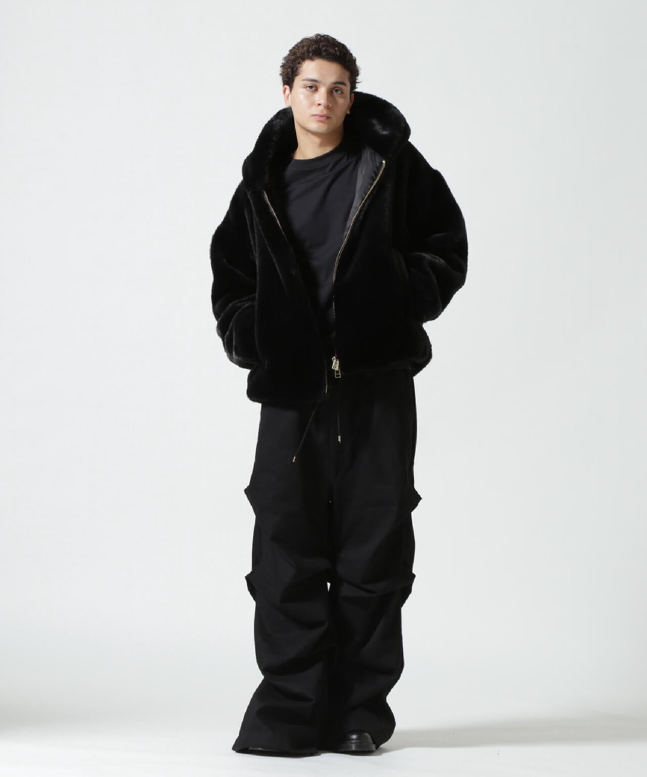 FR(13)NDS /フレンズ/FAKE FUR HOOD BLOUSON | ROYAL FLASH（ロイヤル