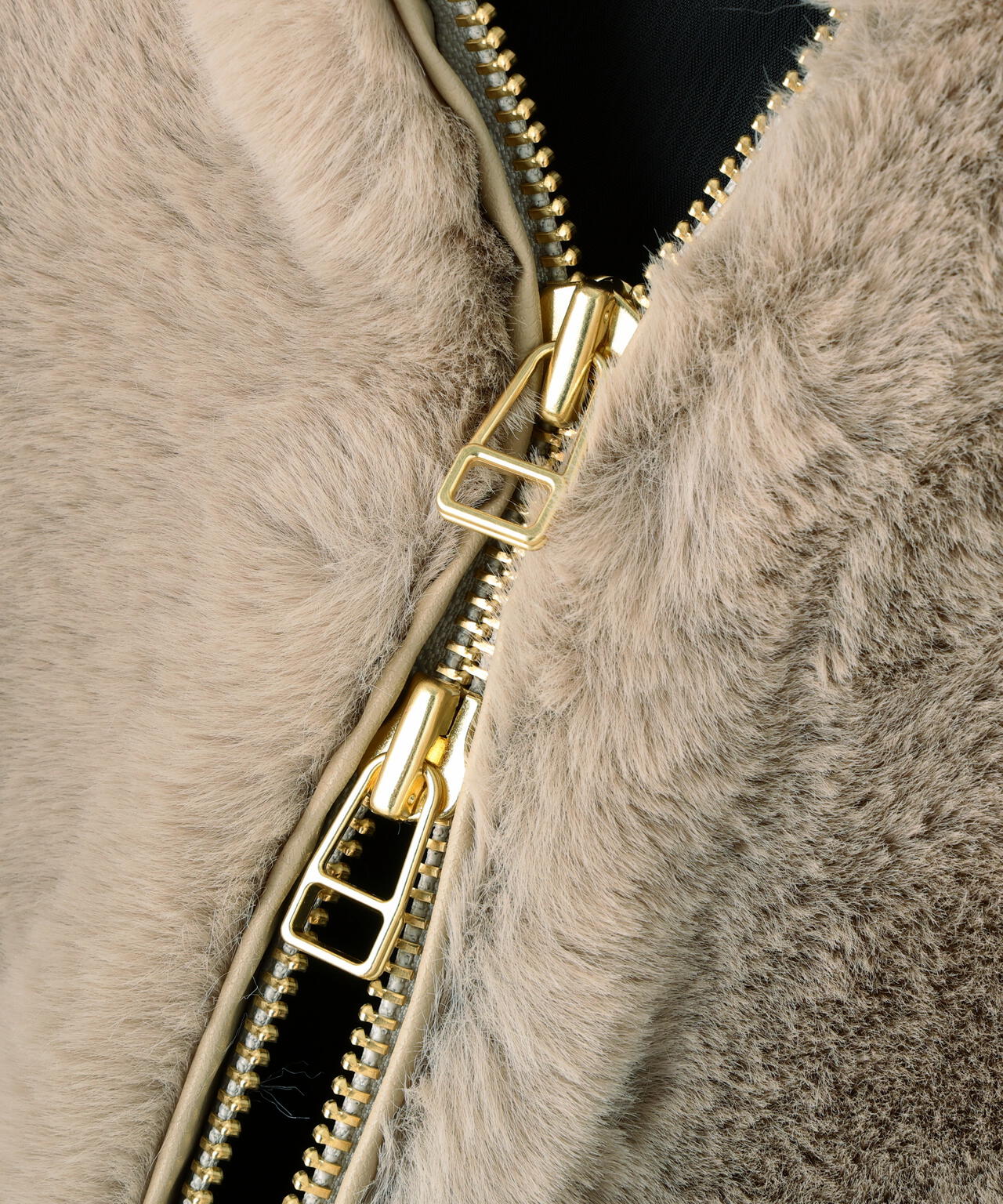 FR(13)NDS /フレンズ/FAKE FUR HOOD BLOUSON | ROYAL FLASH（ロイヤル