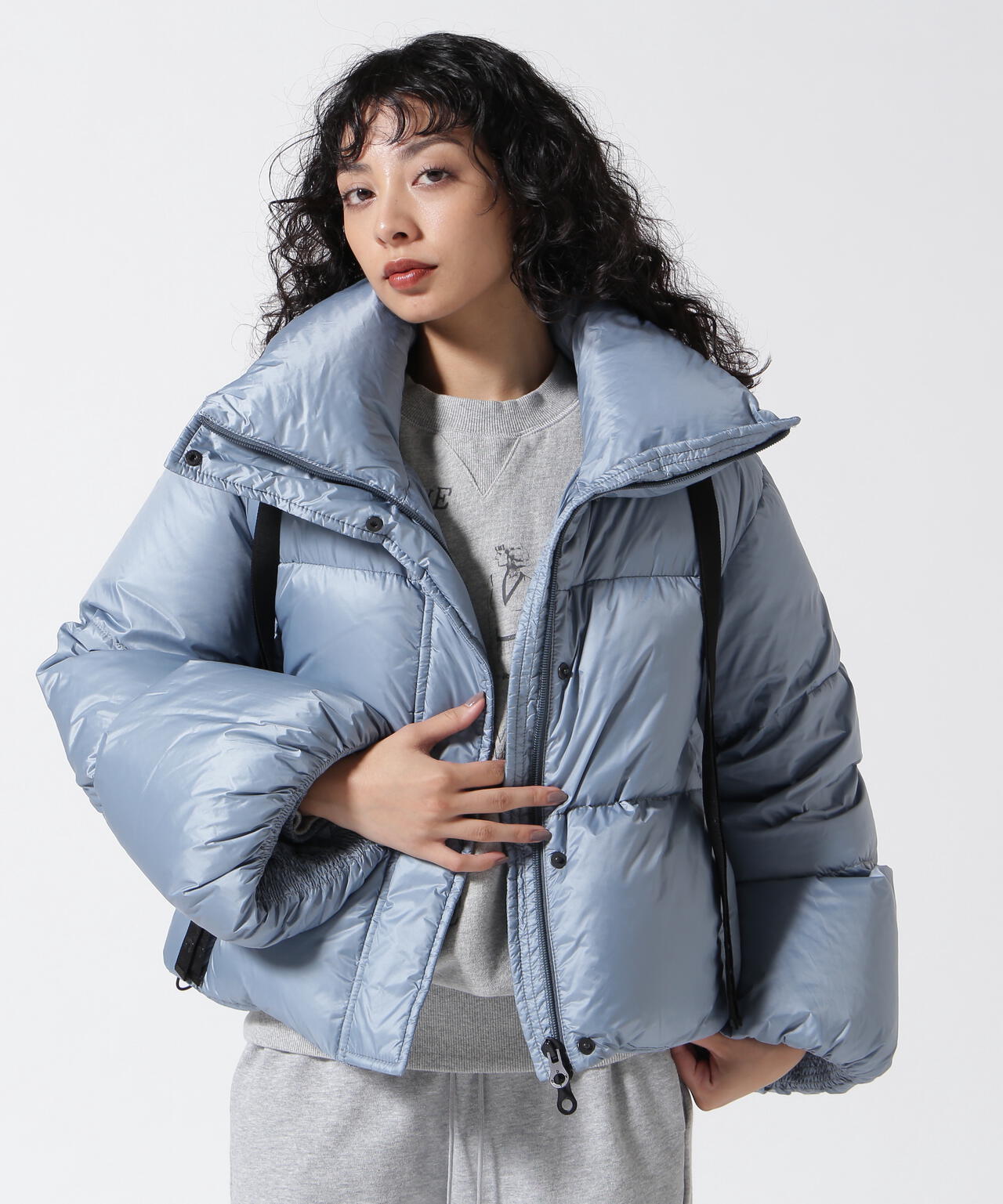 正規品・タグ カード有り【DUVETICA/デュベティカ】ダウンジャケット　フォックスファー　ネイビー（40） DUVETICA (デュベティカ) THIASEI matte nylon ⁄ フーデットショート