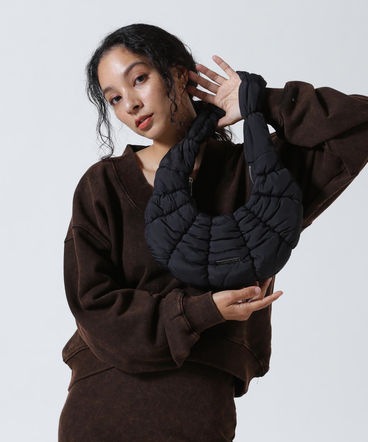 ANNA SUI NYC/アナ スイ エヌワイシー/croissant ショルダーバッグ