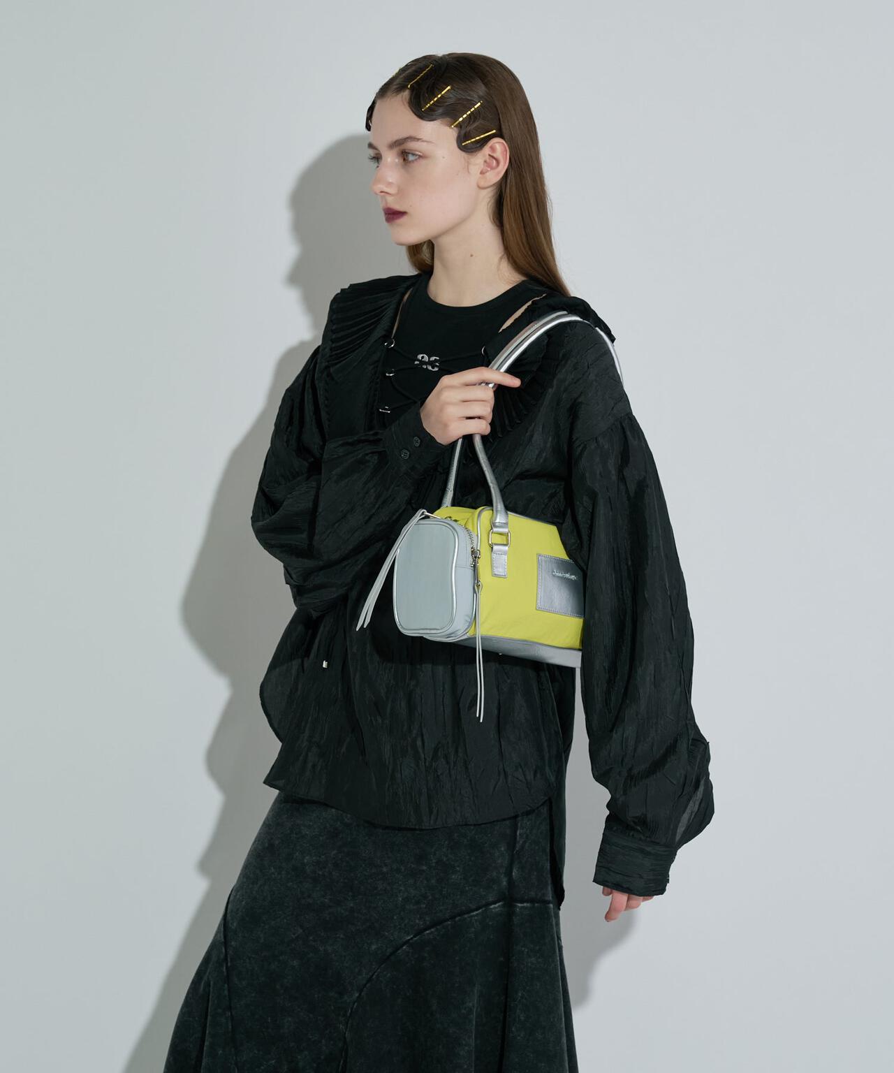 ANNA SUI NYC/アナ スイ エヌワイシー/２トーンカラーナイロンバッグ