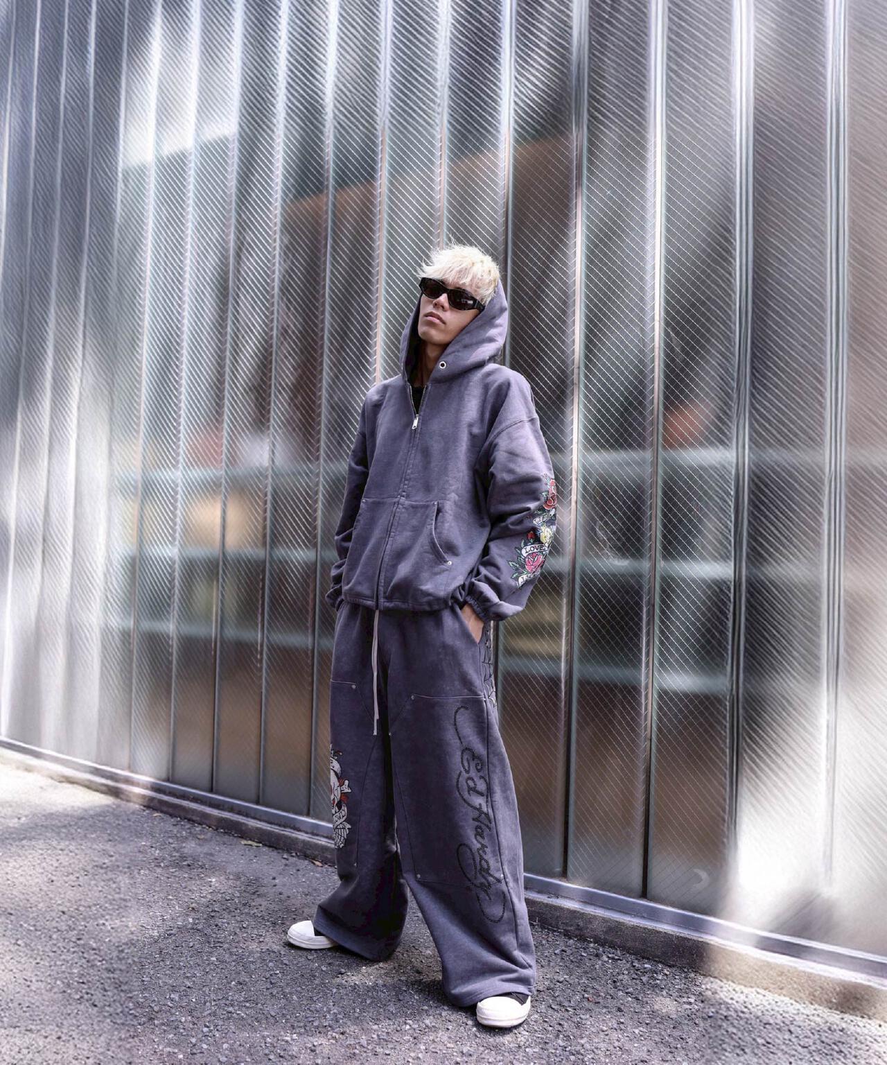 FR(13)NDS × Ed Hardy/フレンズ × エド・ハーディ/コラボ ダブルニースウェットパンツ