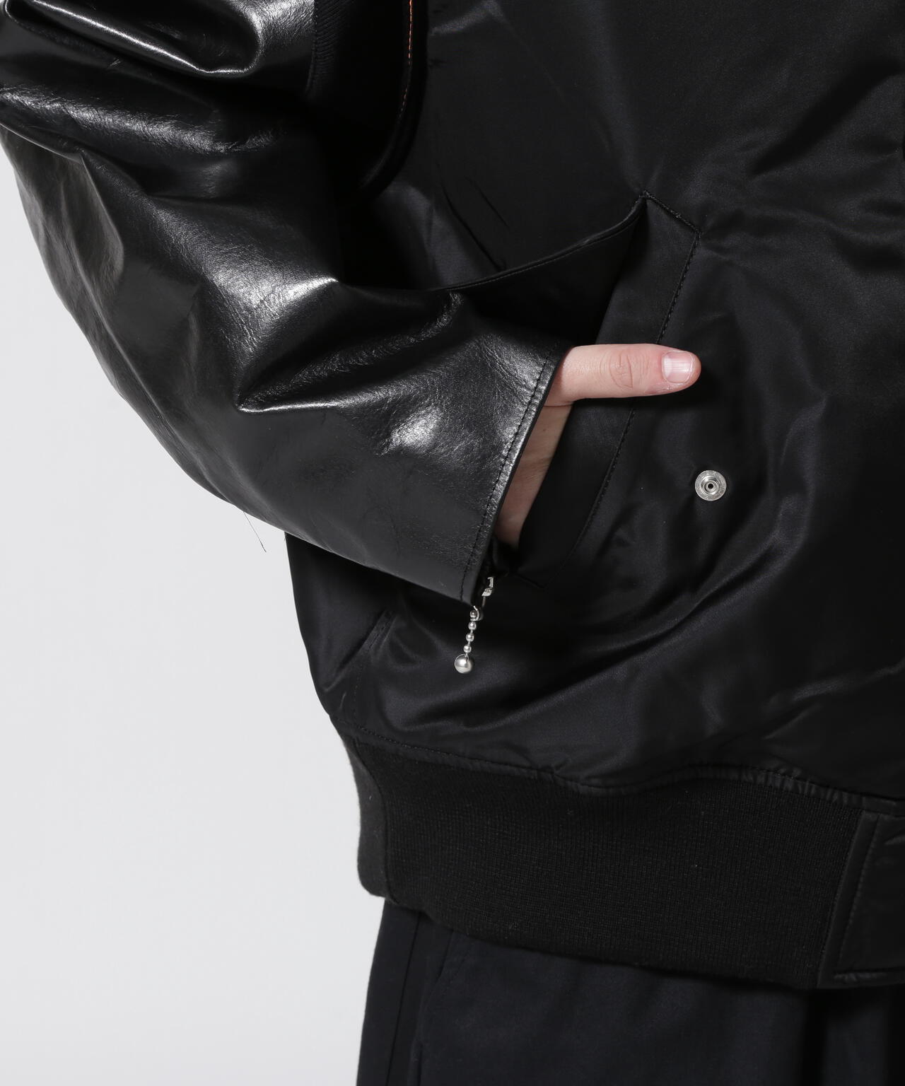 424461b6-1ebe-5a48-8218-3be367cafee7_Image