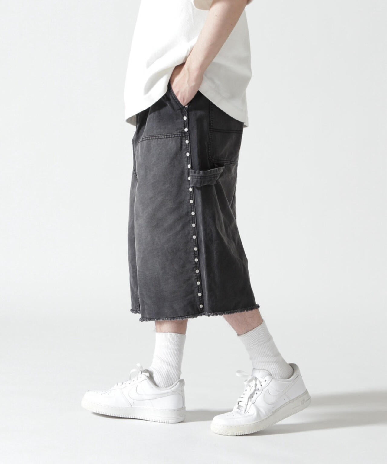 FR(13)NDS/フレンズ/Duck Studs Shorts