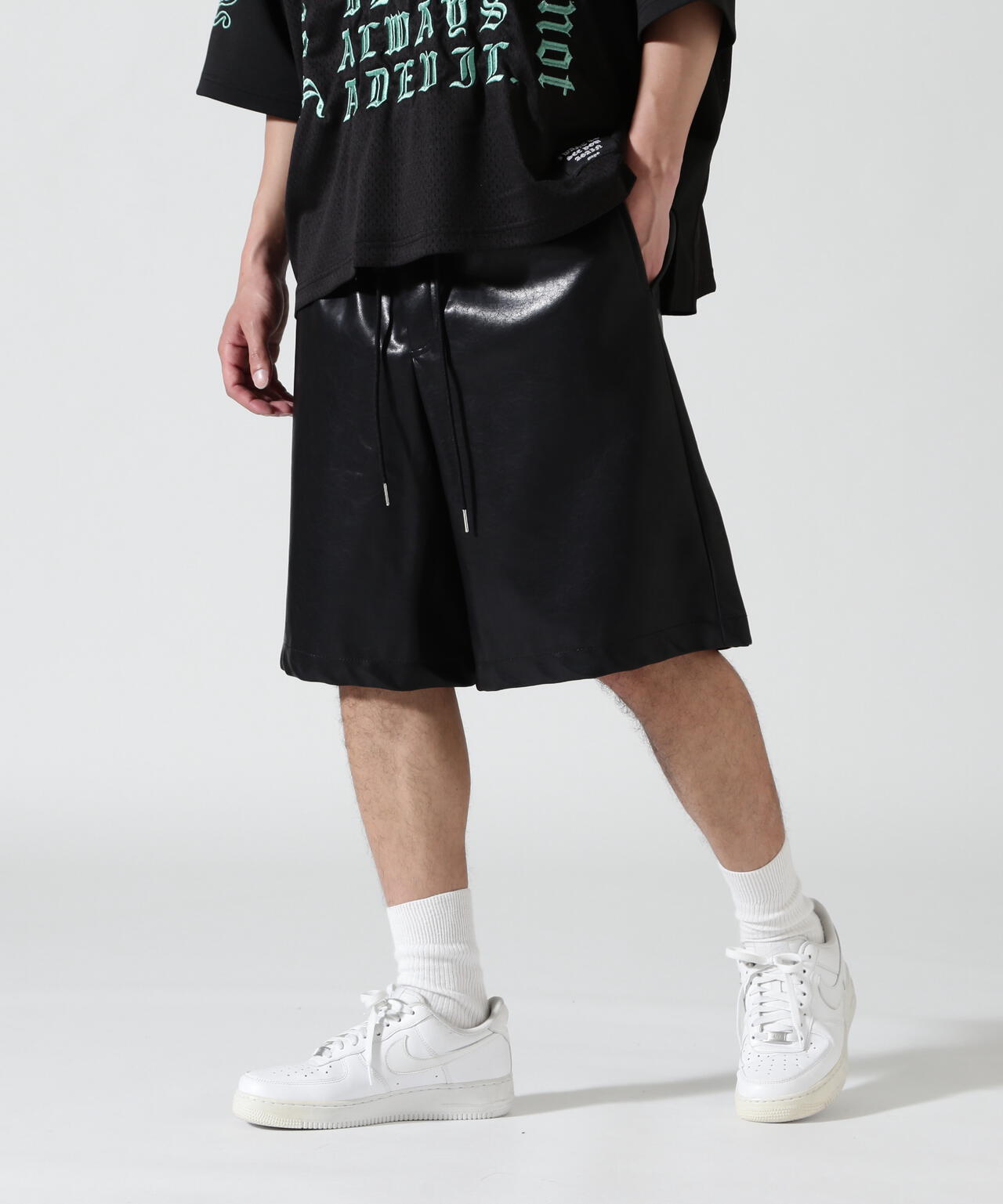 FR(13)NDS/フレンズ/VEGAN LEATHER SHORTS | ROYAL FLASH（ロイヤル