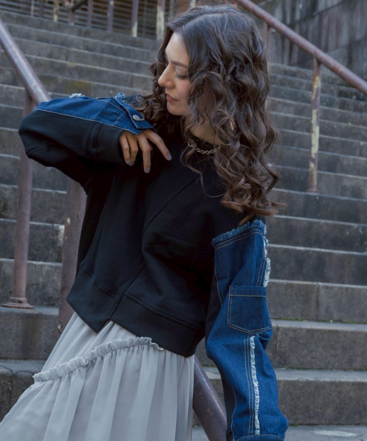 AULA AILA/アウラアイラ/別注デニムコンビネーションプルオーバー