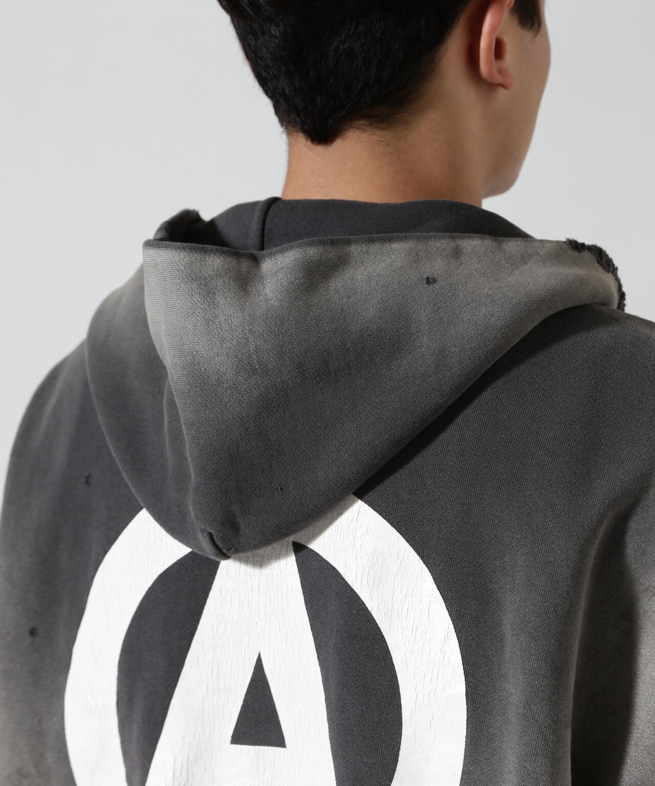 180cm B:90 W:73 H:94 着用サイズ：L