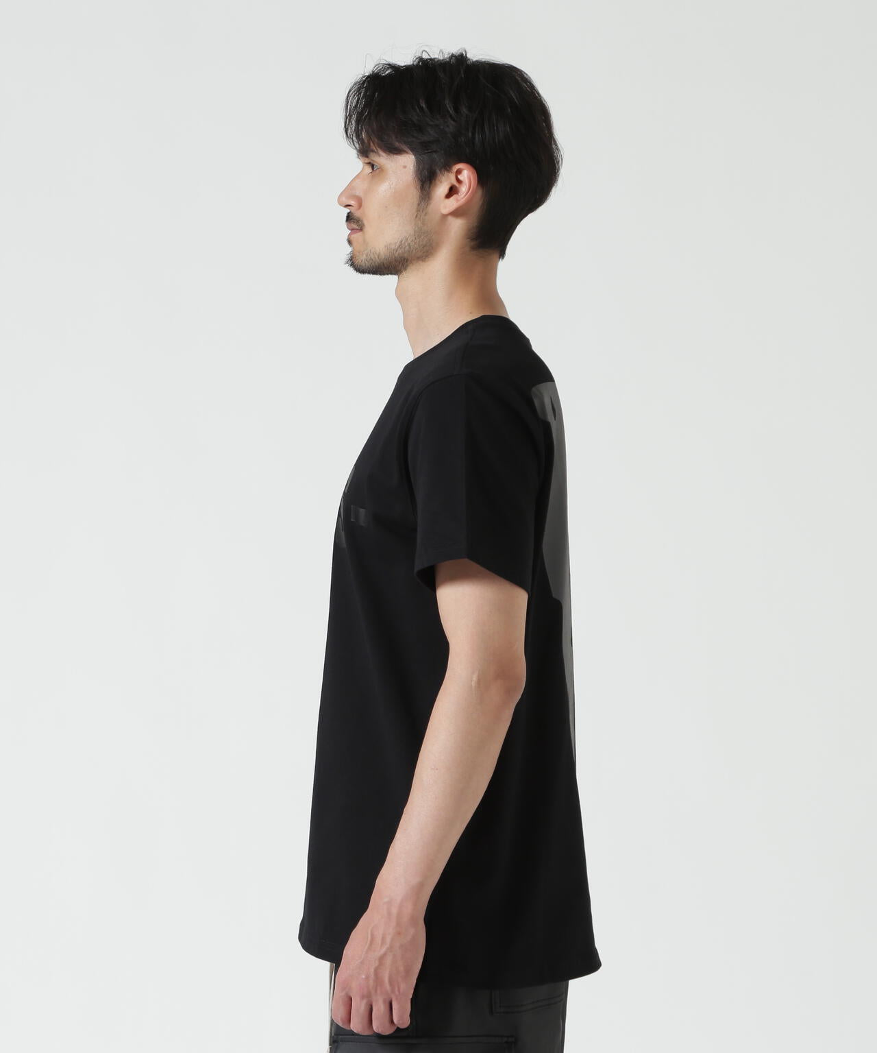 VLONE/ヴィーロン/CLASSIC LOGO-FRIENDS TEE | ROYAL FLASH（ロイヤル