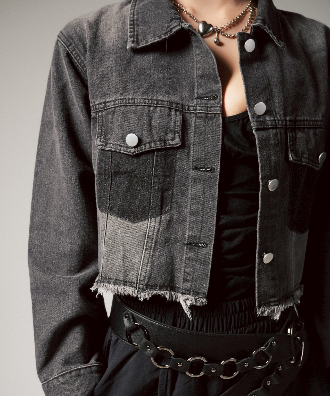 MITSUKI/ミツキ/切りっぱなしクロップドデニムジャケット