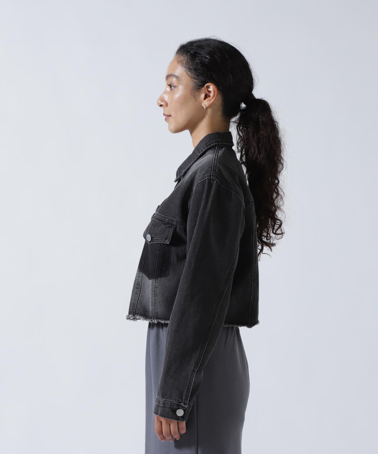 MITSUKI/ミツキ/切りっぱなしクロップドデニムジャケット