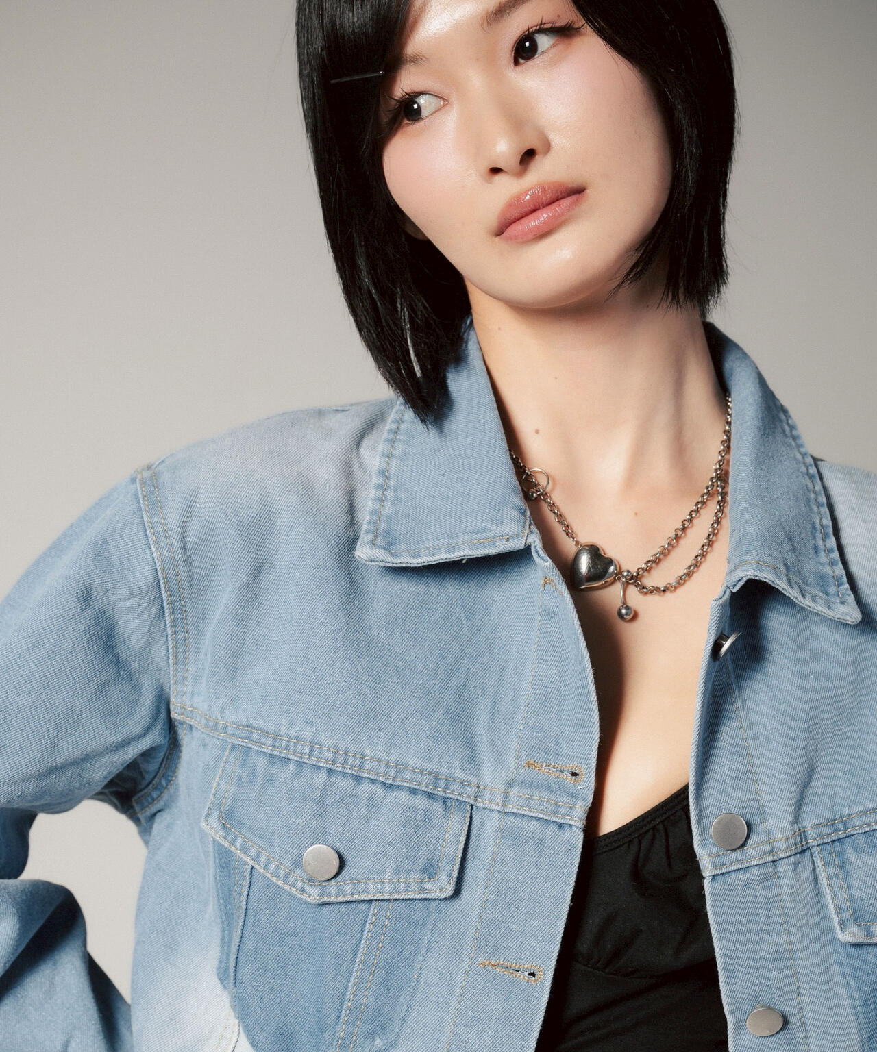 MITSUKI/ミツキ/切りっぱなしクロップドデニムジャケット