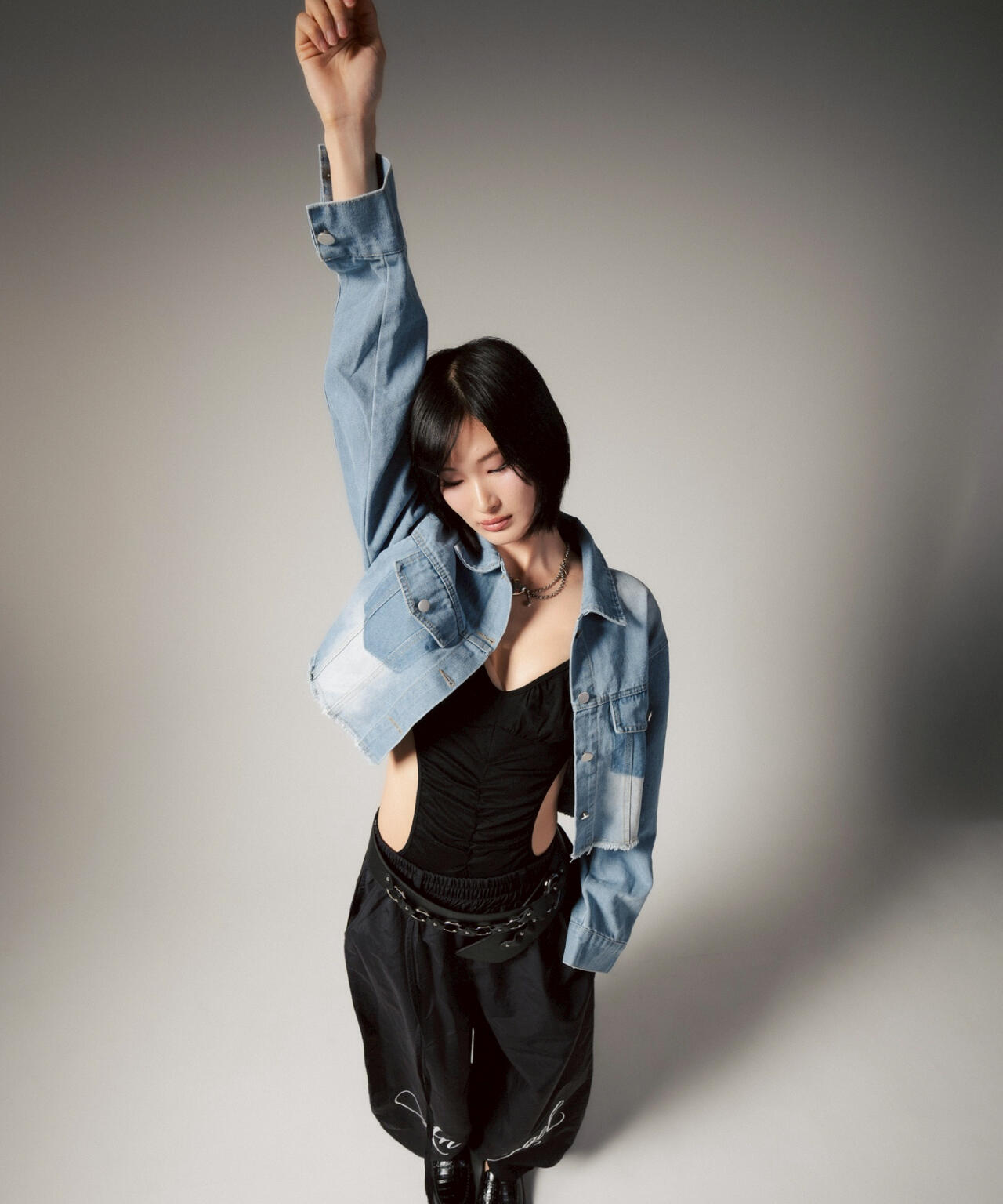 MITSUKI/ミツキ/切りっぱなしクロップドデニムジャケット